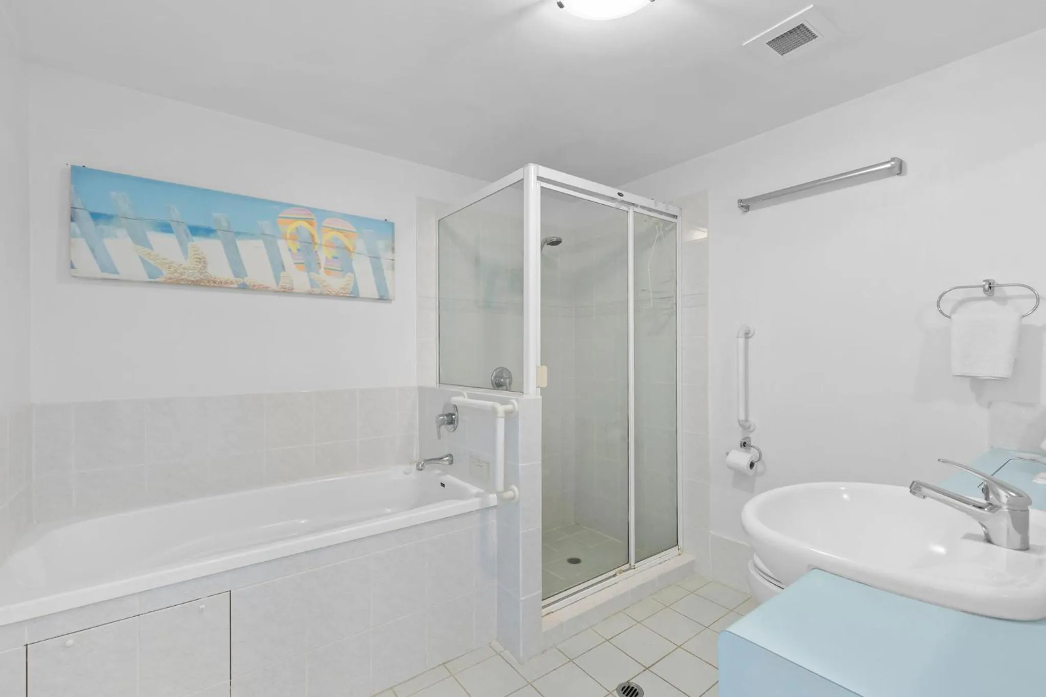 Shower in Neptune Resort