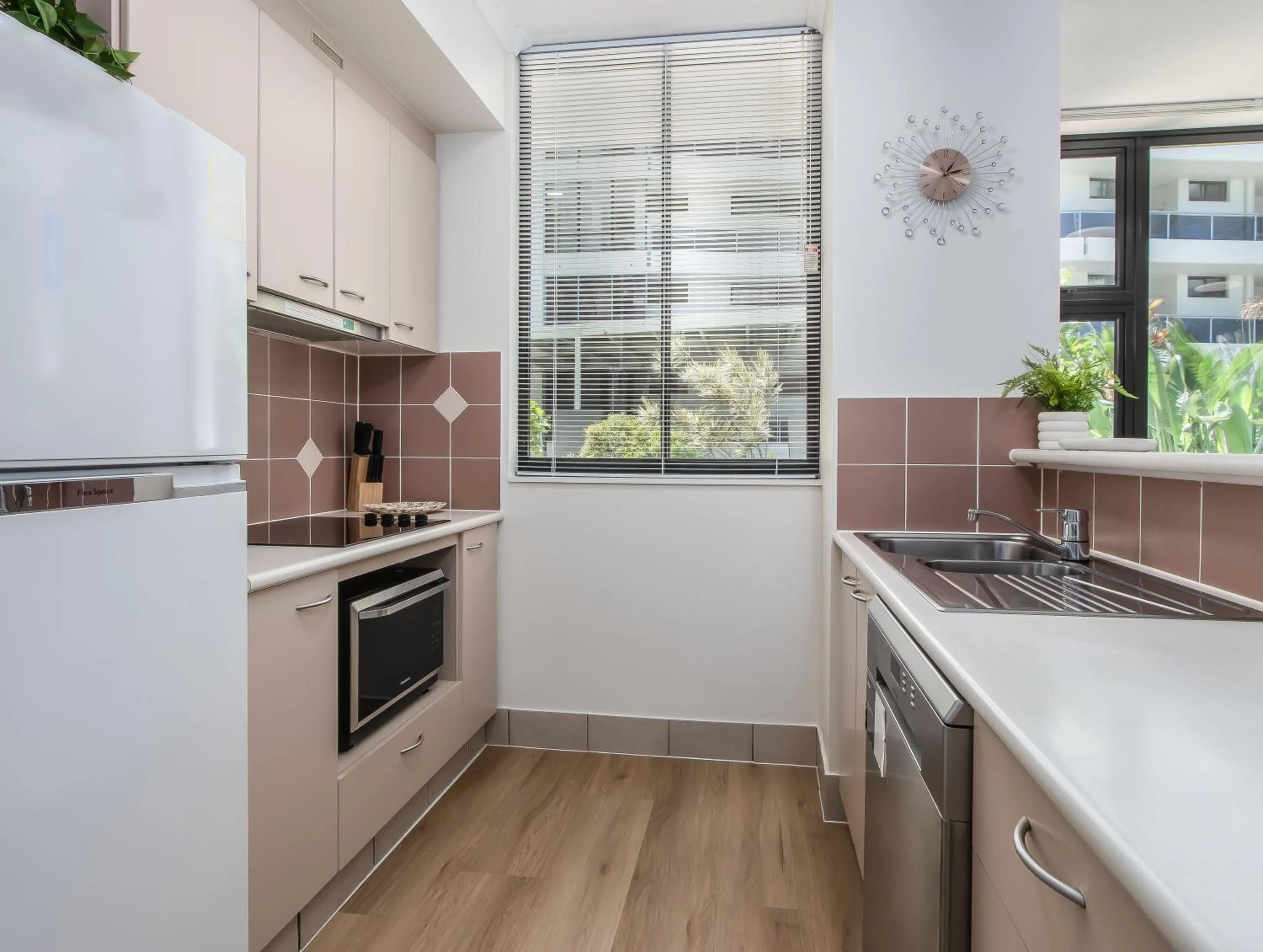 Kitchen or kitchenette in Neptune Resort