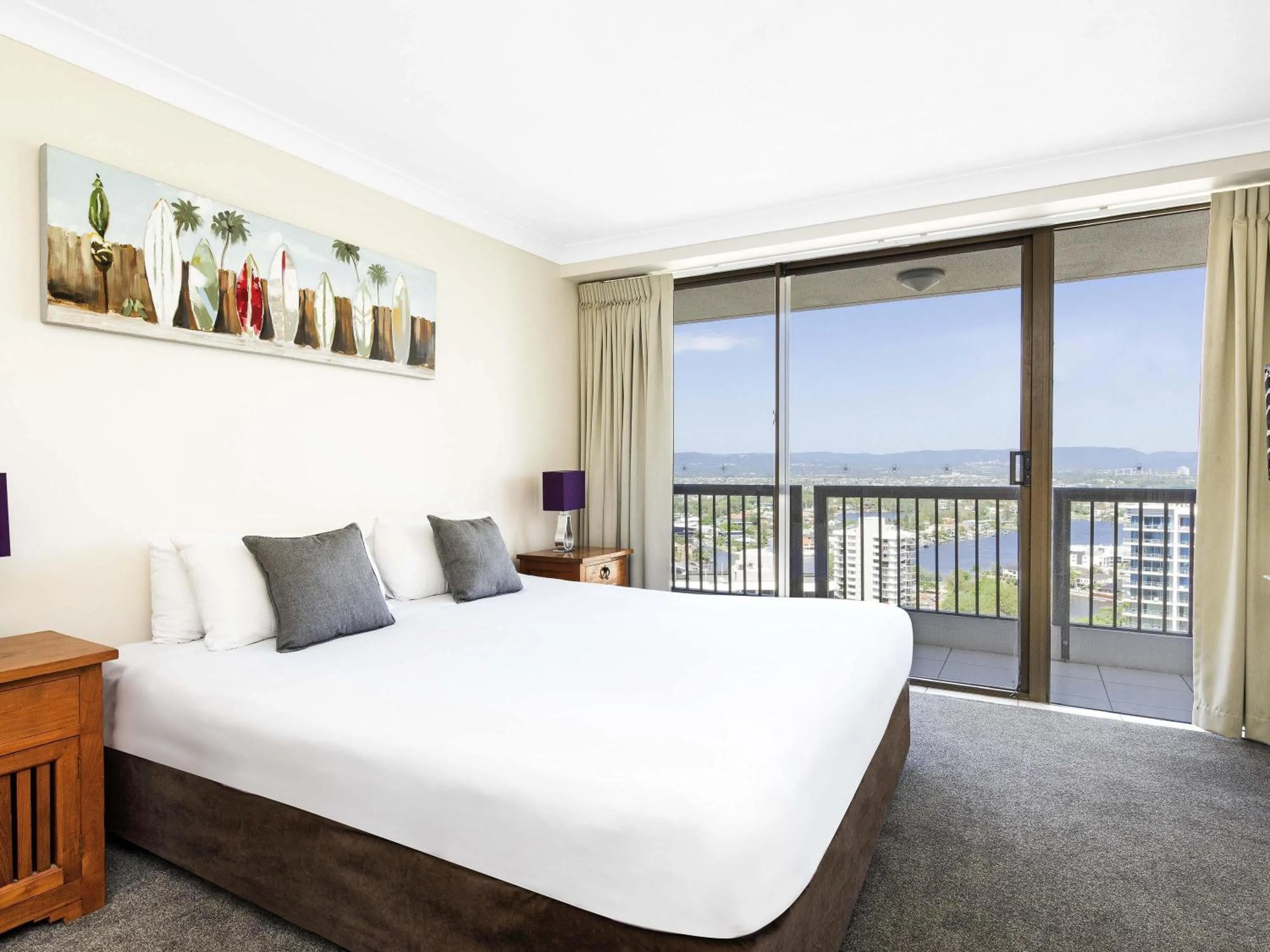 Bedroom, Bed in BreakFree Longbeach Resort