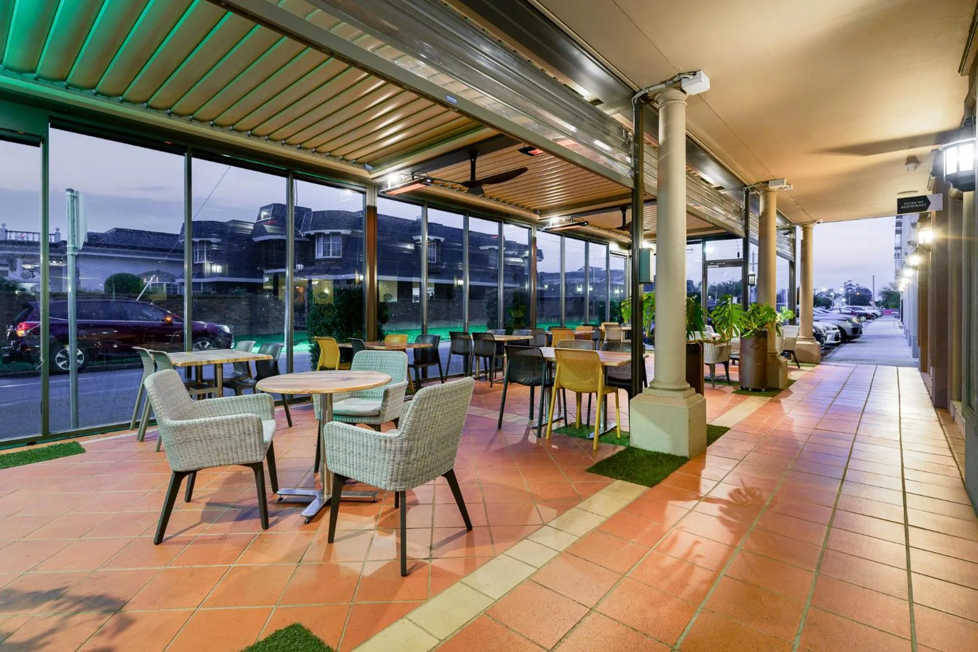 Restaurant/places to eat in Quality Hotel Parklake Shepparton