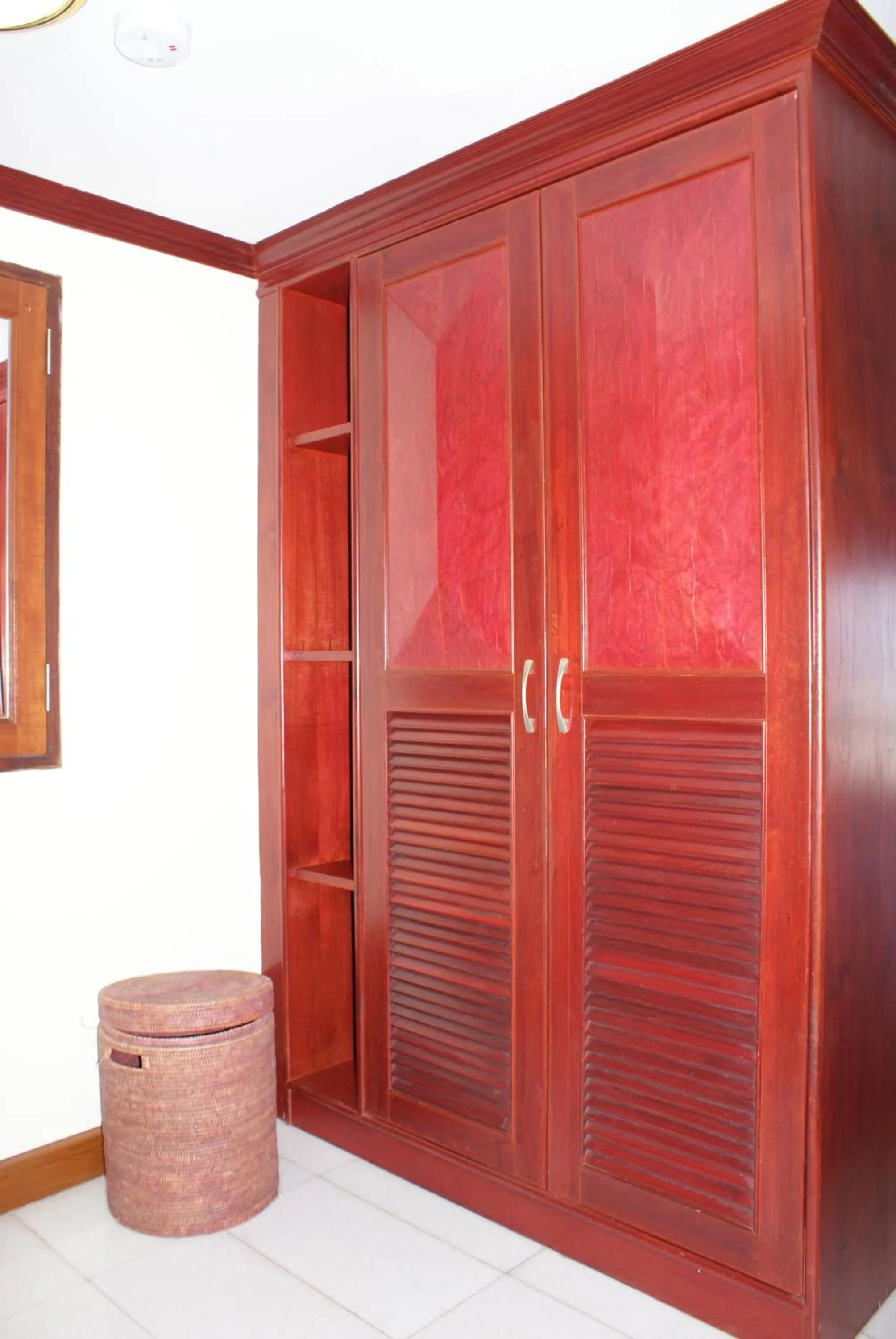 Prince Edouard Apartments & Resort Patong Beach Phuket