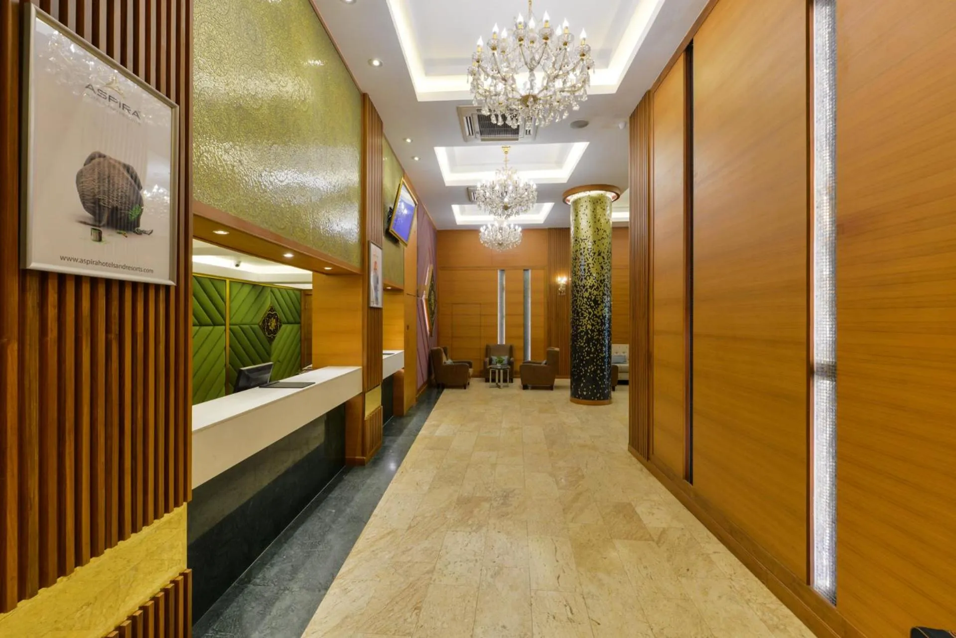 Lobby or reception in Arawana Regency Park Sukhumvit
