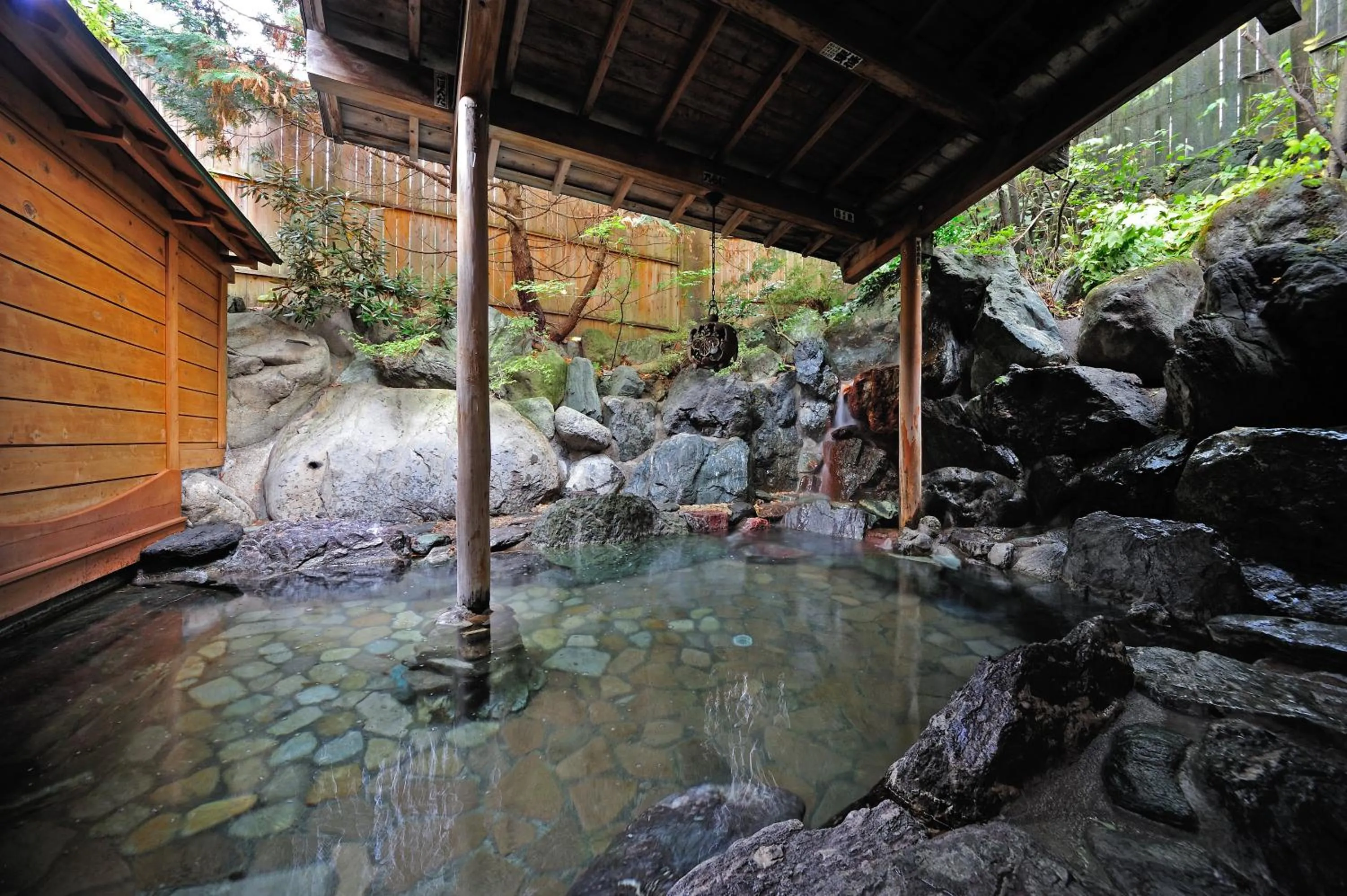 Hot Spring Bath in Ryokan Tanigawa