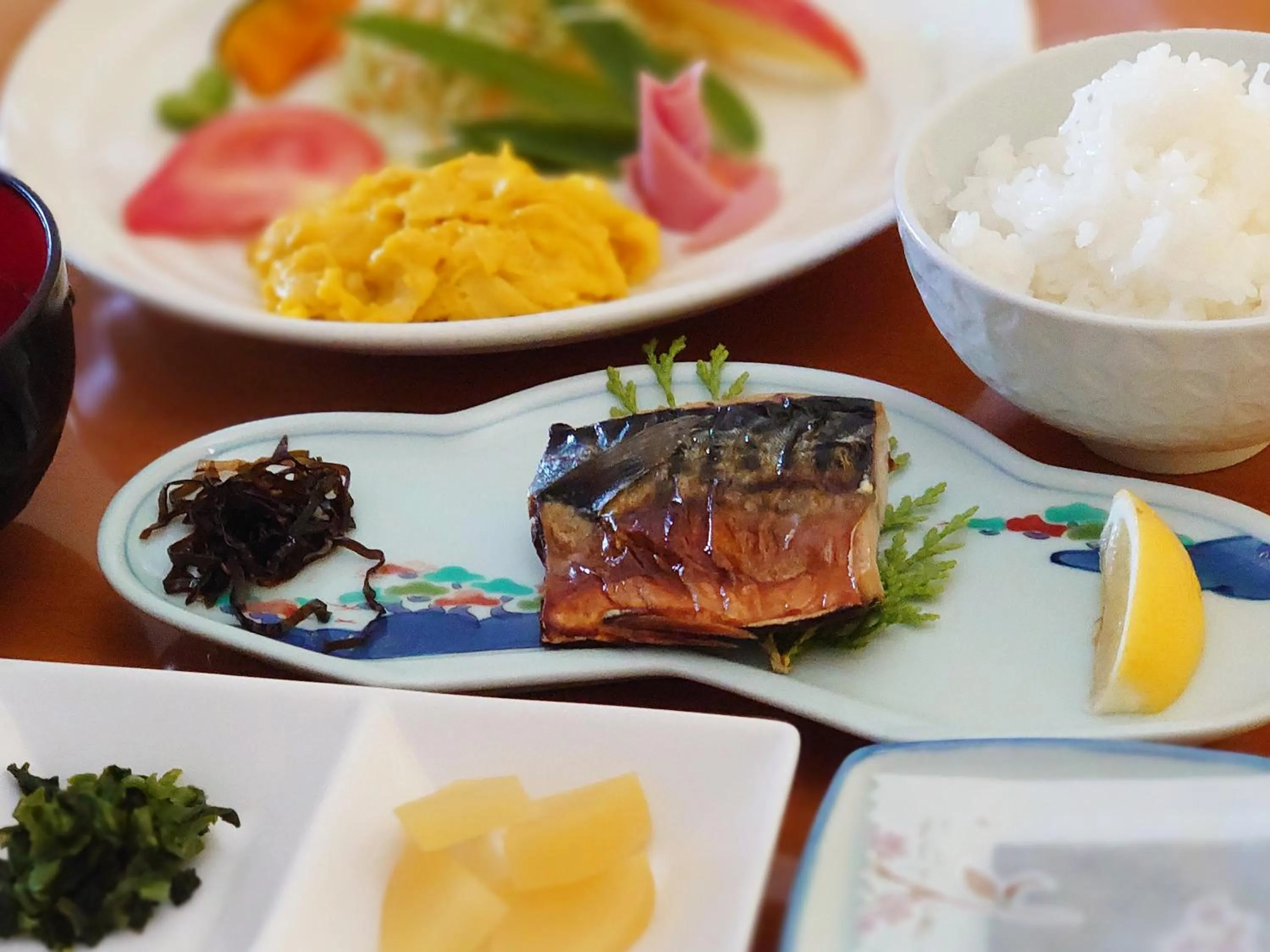 Asian breakfast in Yufuin Onsen Hasuwa Inn