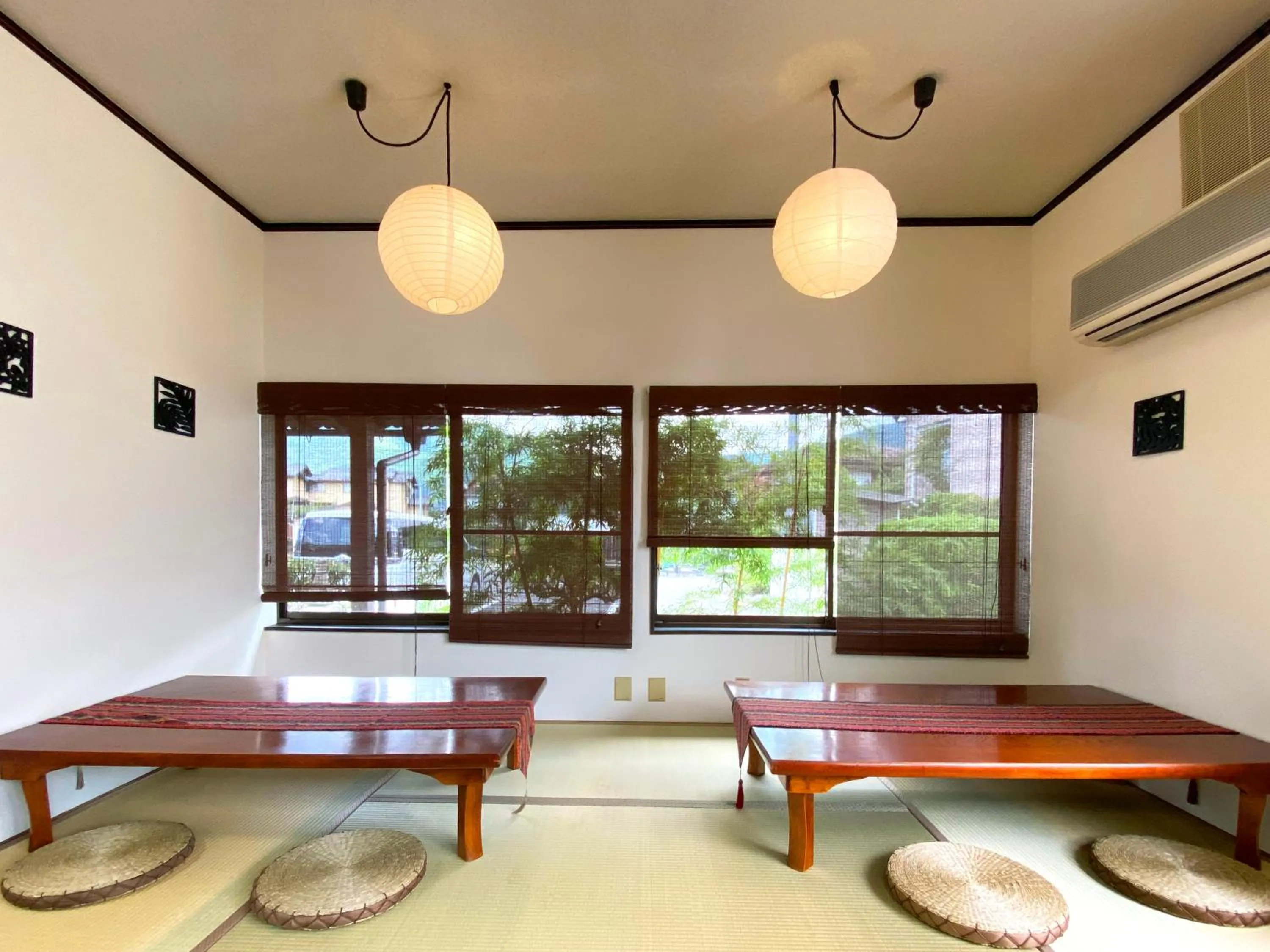 Lobby or reception in Yufuin Onsen Hasuwa Inn