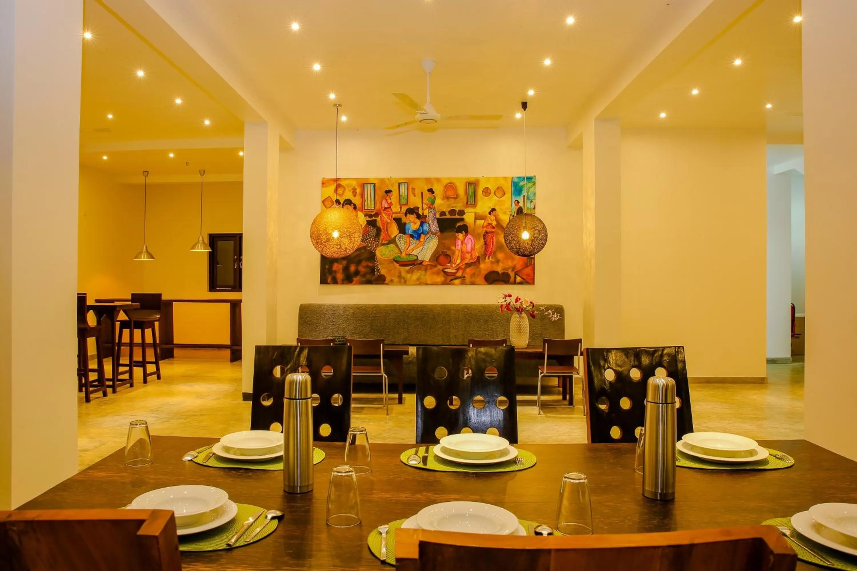Restaurant/places to eat in Sath Villa Naadi Ayurveda Resort