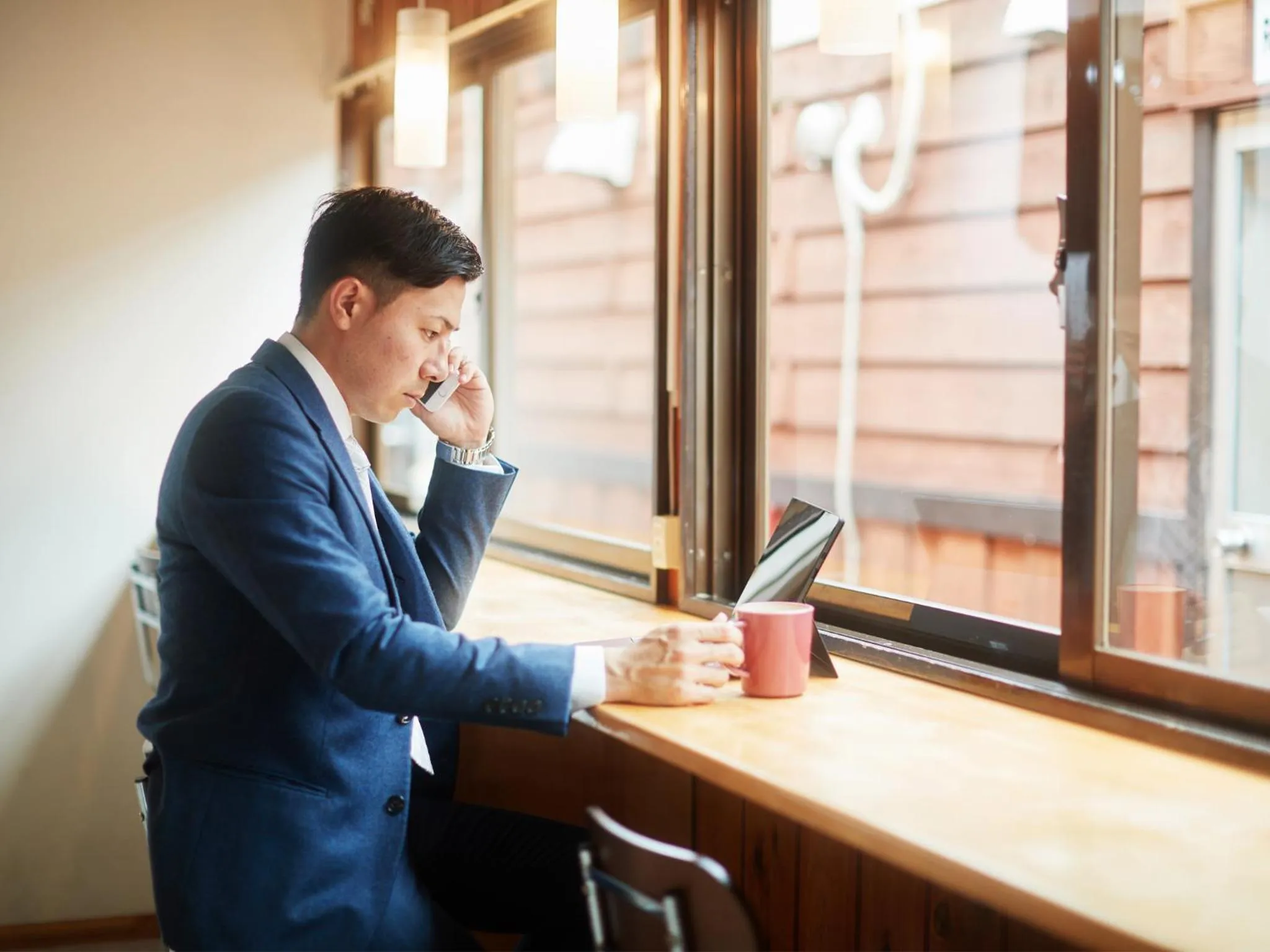 Communal lounge/ TV room in Hotel Hamby Resort
