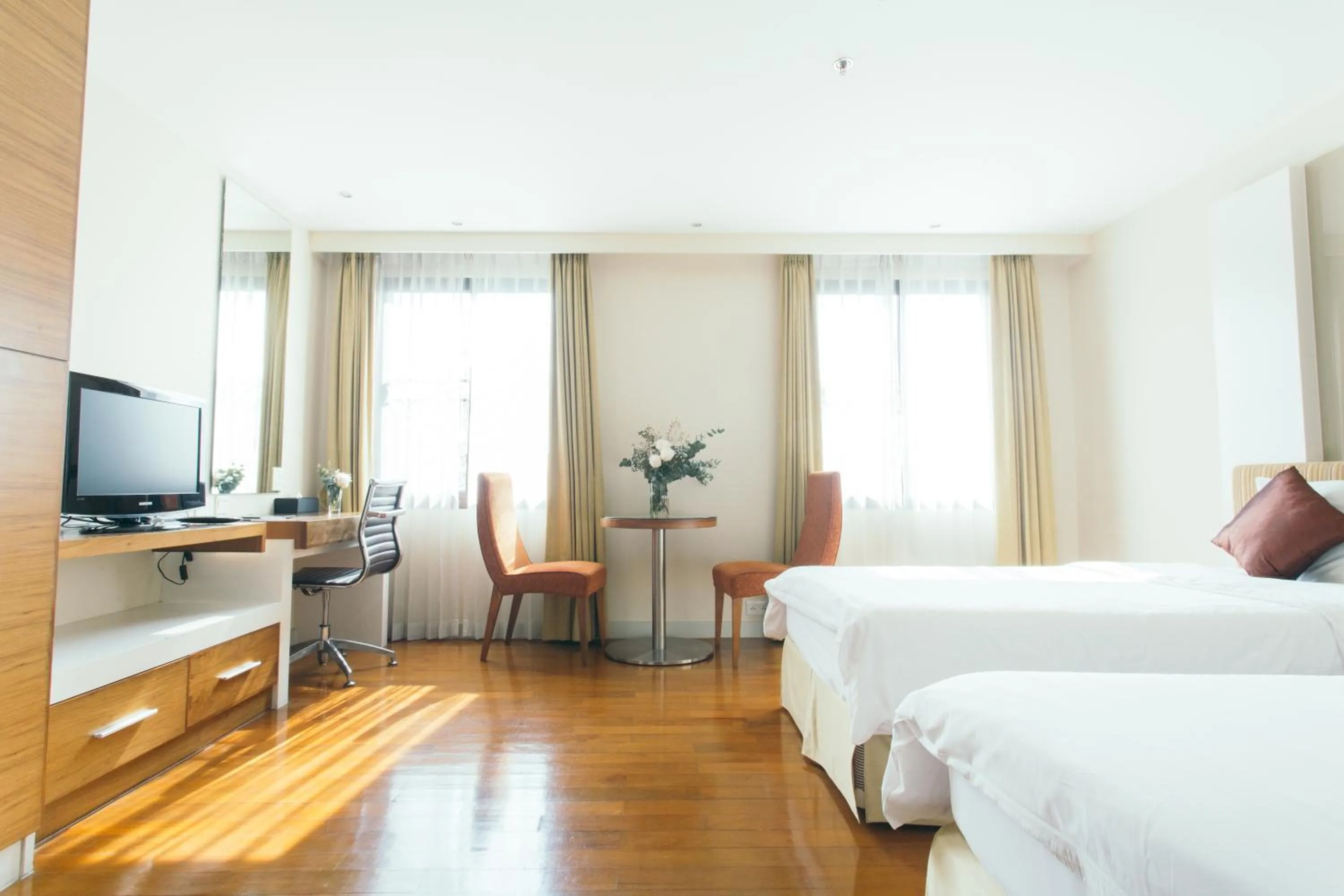 Bedroom, Bed in Thomson Residence Hotel
