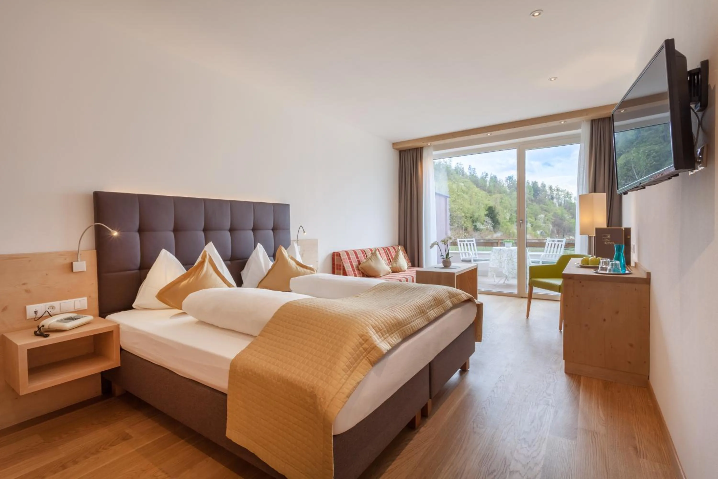 Photo of the whole room, Bed in Hotel Kiendl