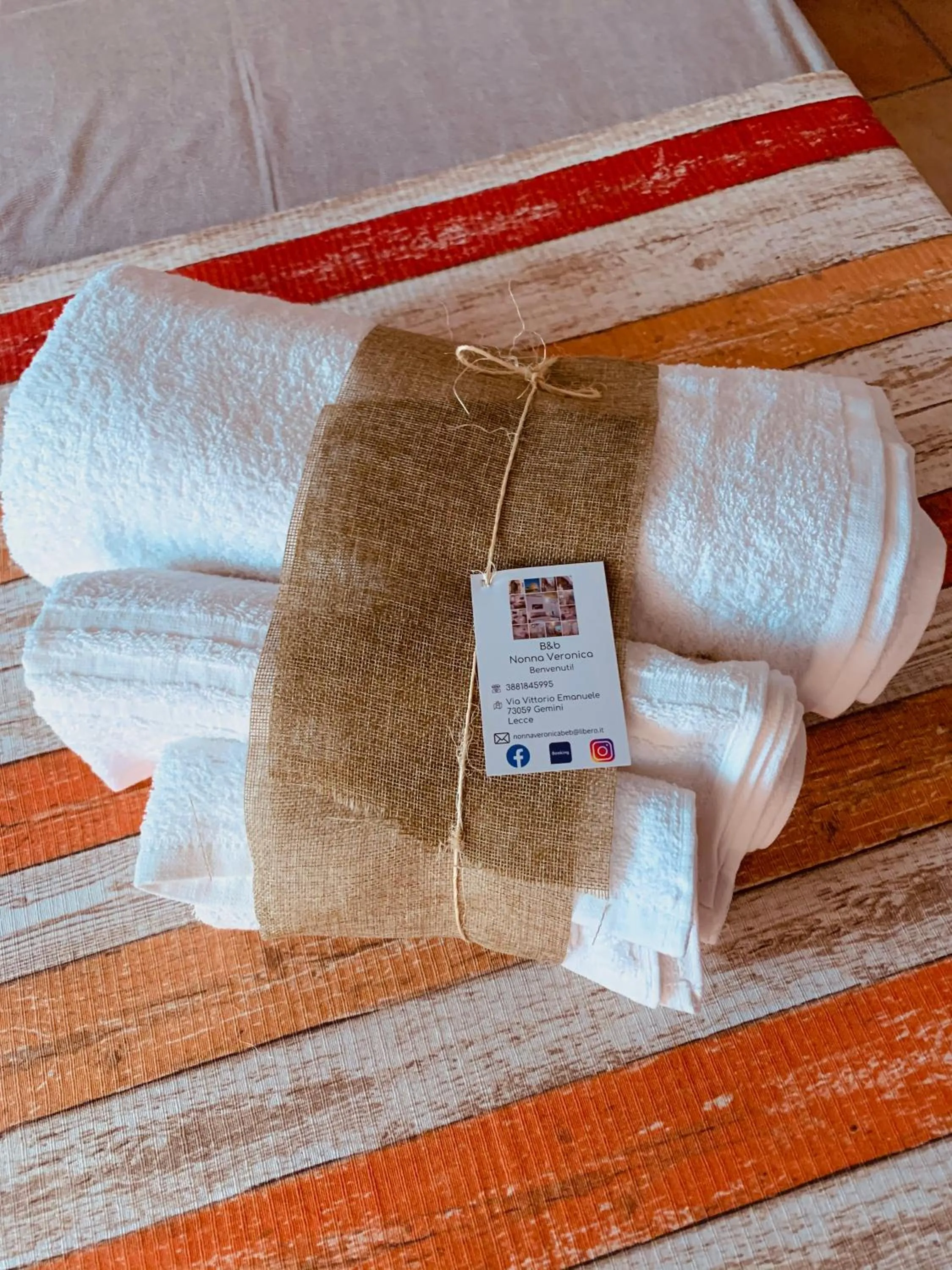 Logo/Certificate/Sign in Nonna Veronica