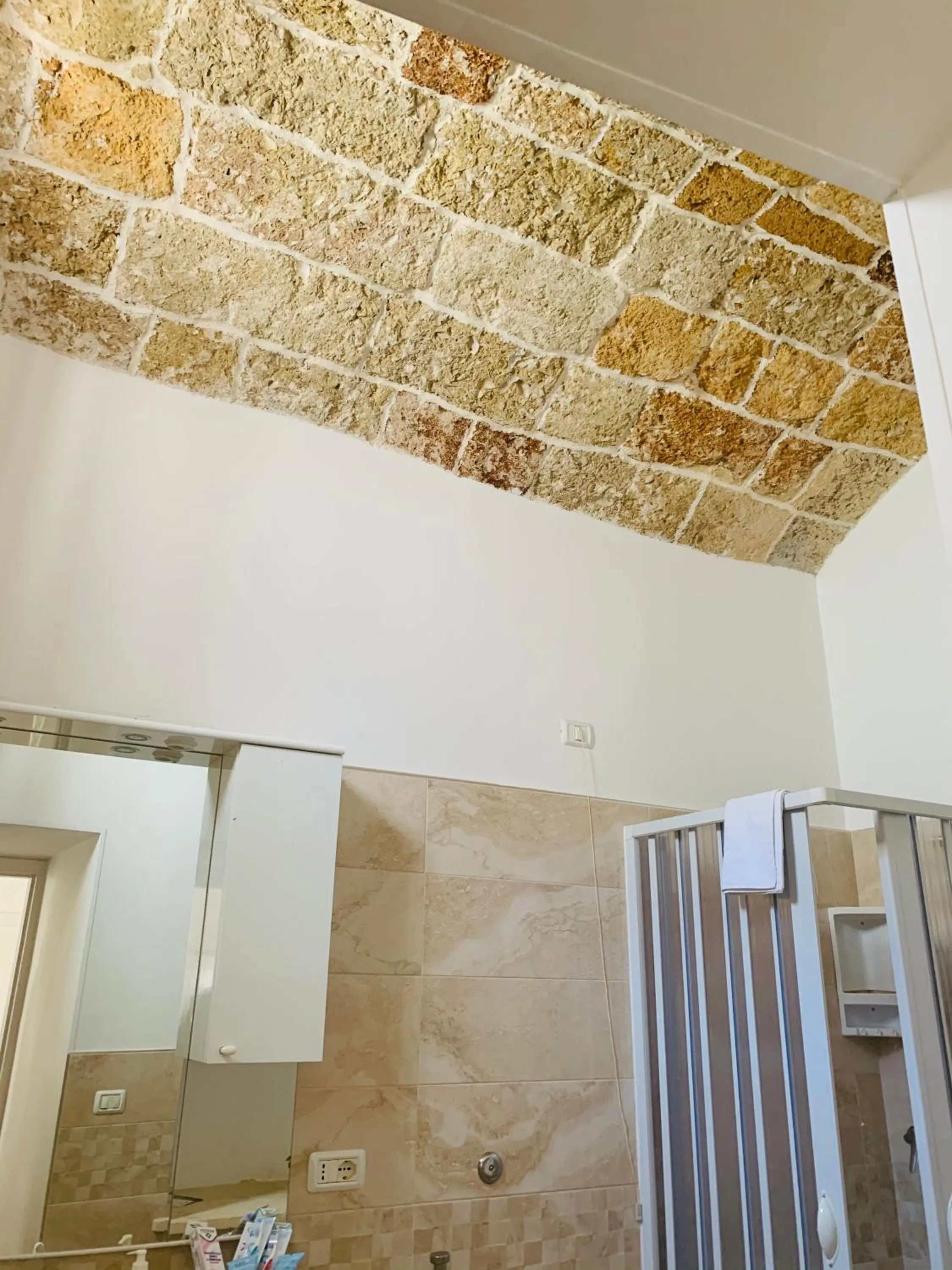 Shower in Nonna Veronica