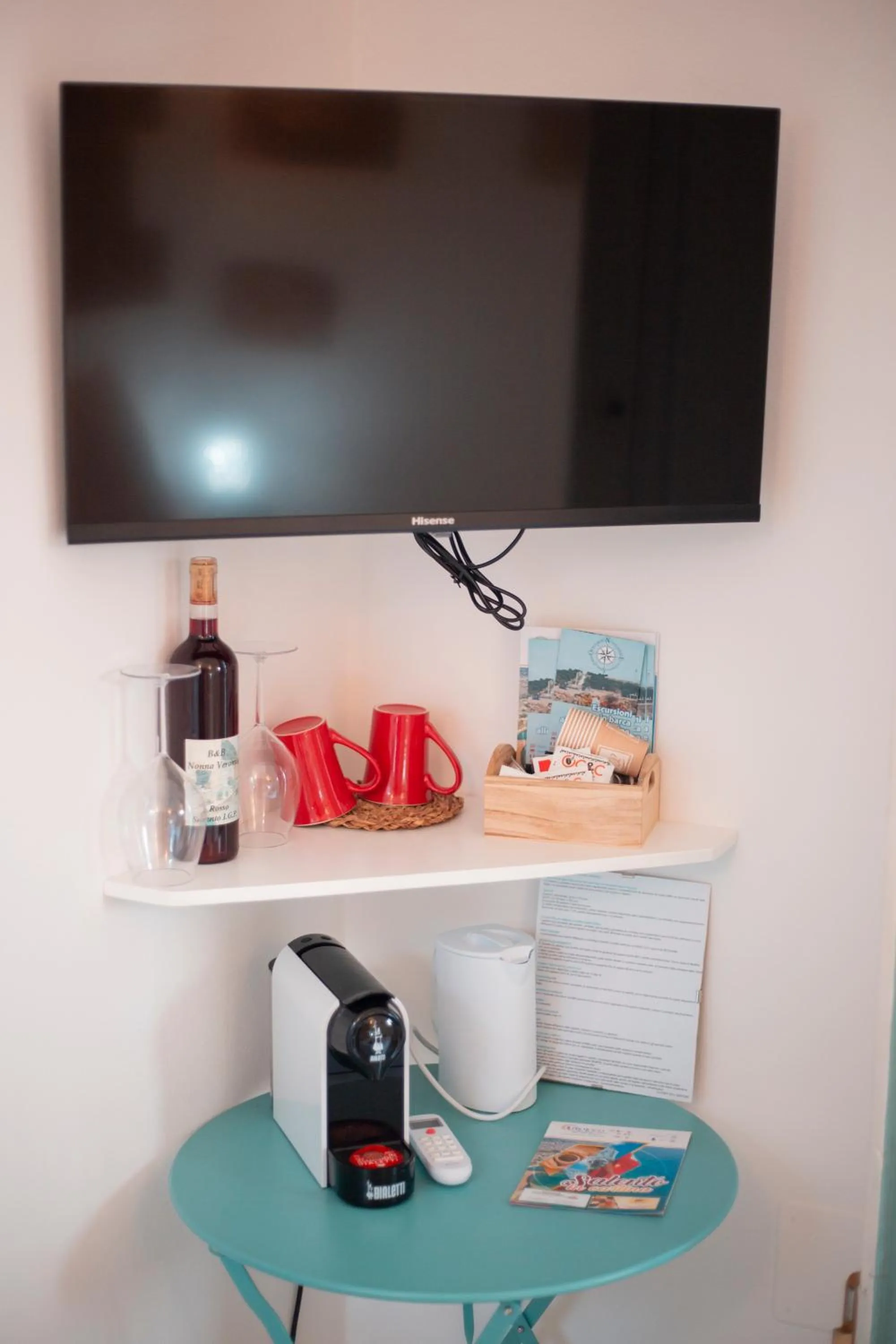 TV and multimedia in Nonna Veronica