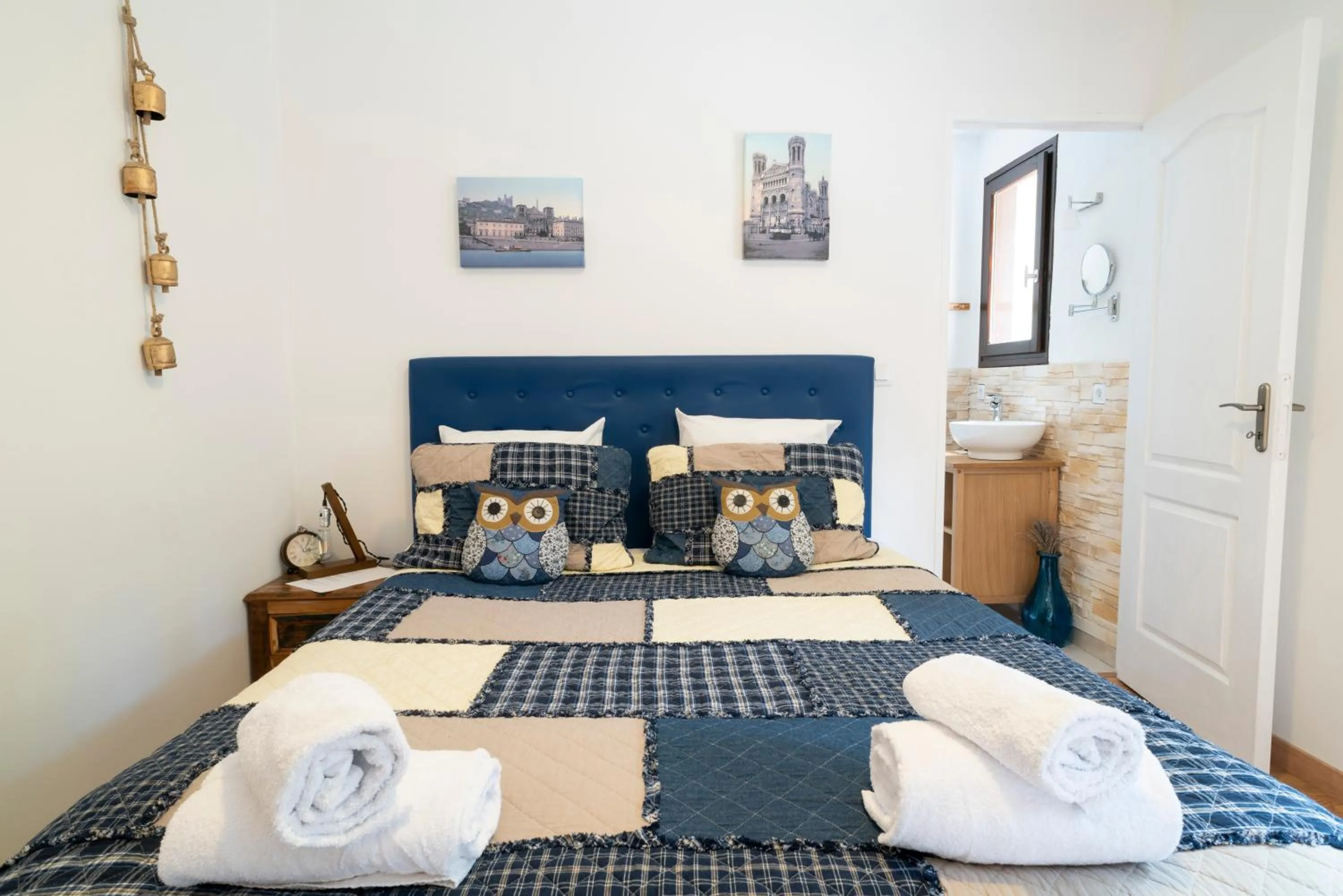 Bed in Lyon Mon Amour B&B