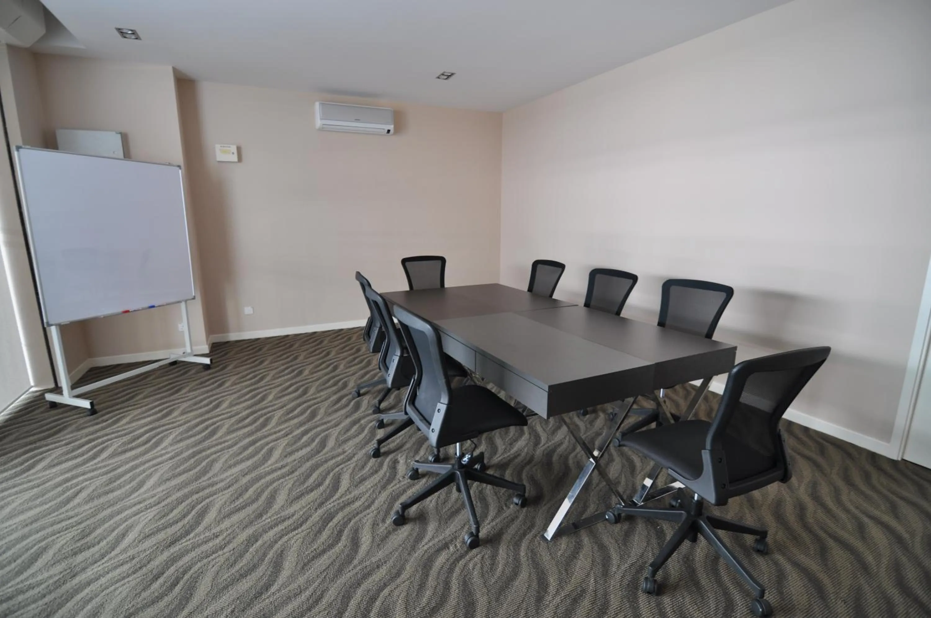 Meeting/conference room in Damas Suites & Residences Kuala Lumpur