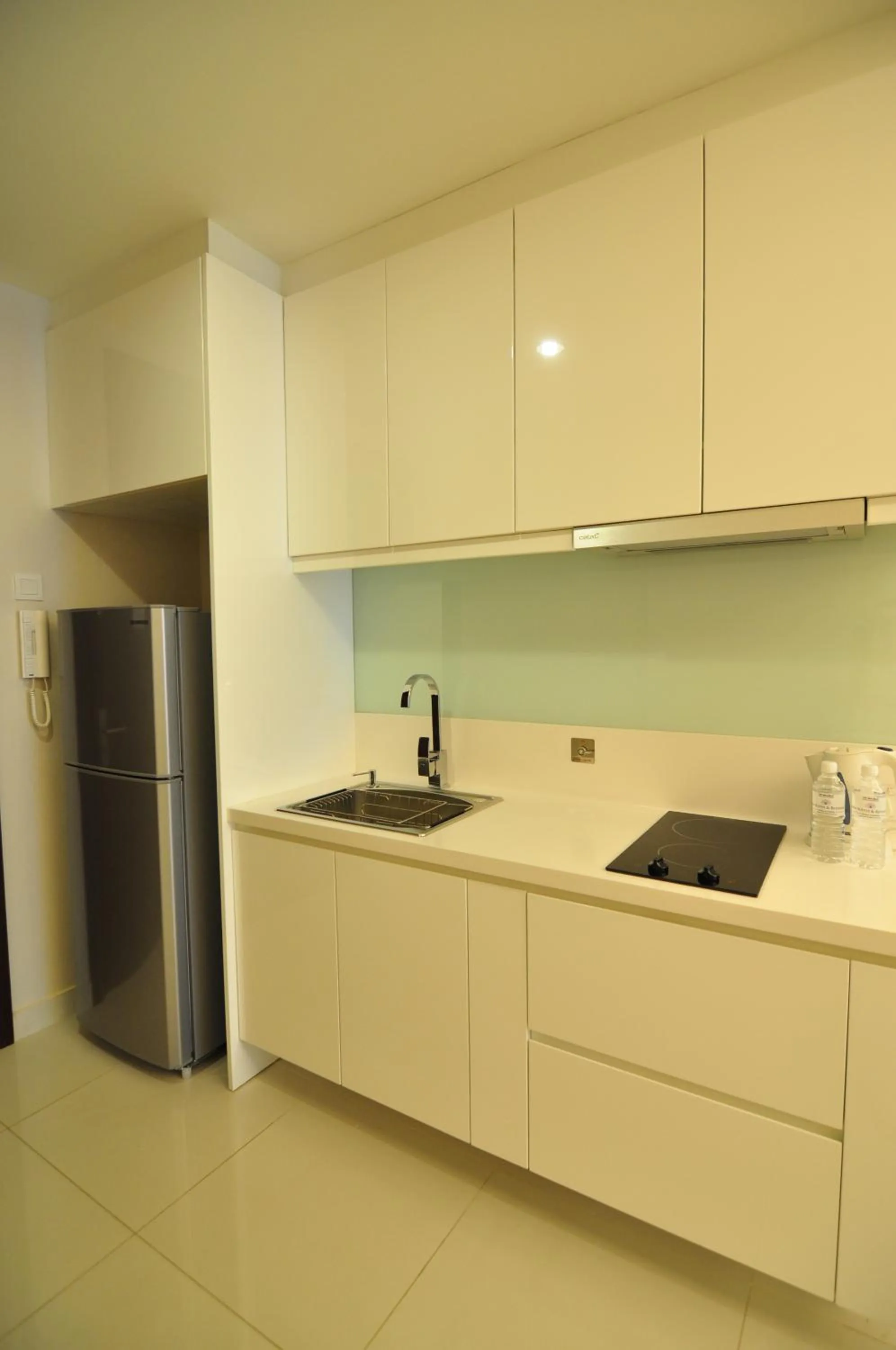 Kitchen or kitchenette in Damas Suites & Residences Kuala Lumpur