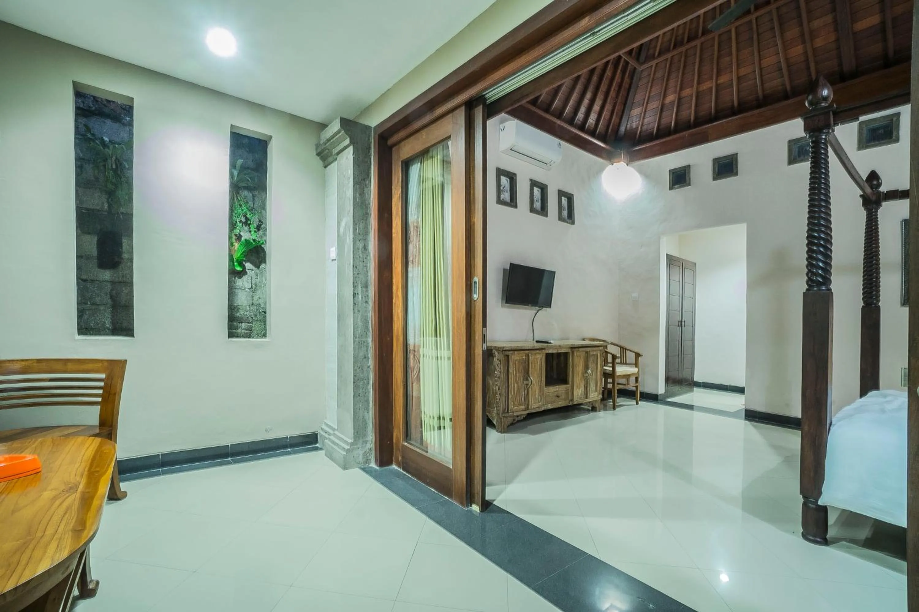 Balcony/Terrace, Bed in Jero Griya Ubud