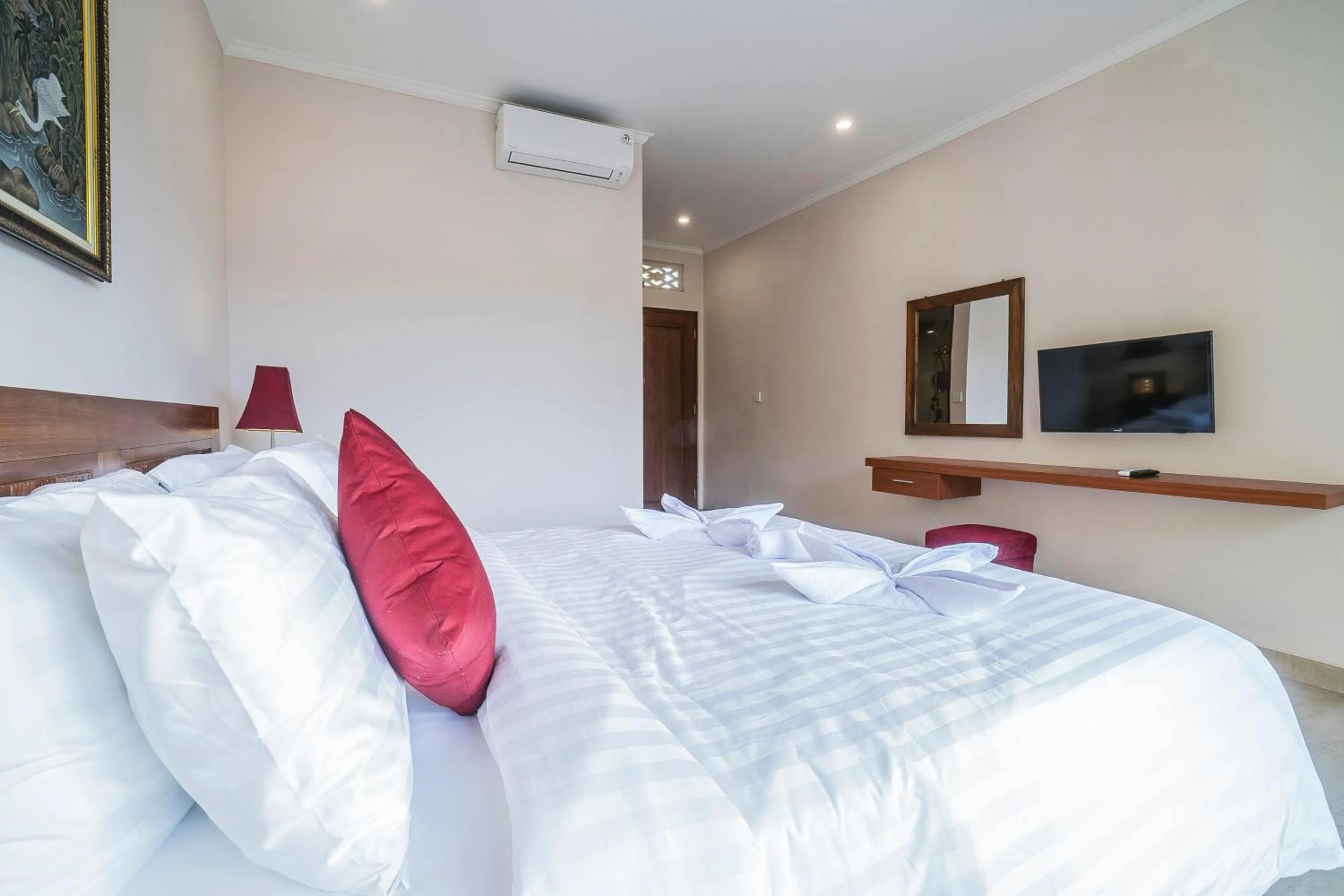 Communal lounge/ TV room, Bed in Jero Griya Ubud