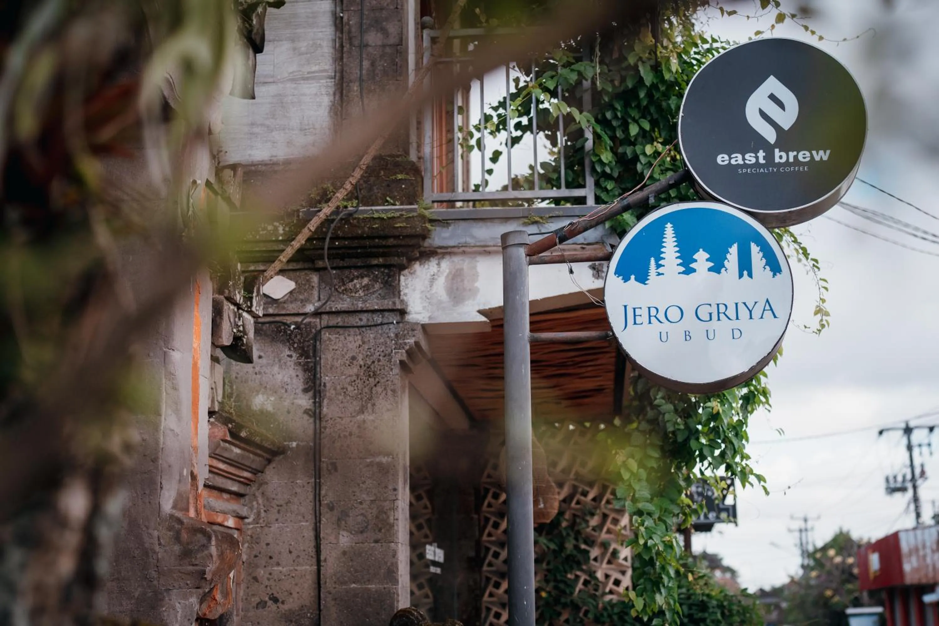 Logo/Certificate/Sign in Jero Griya Ubud