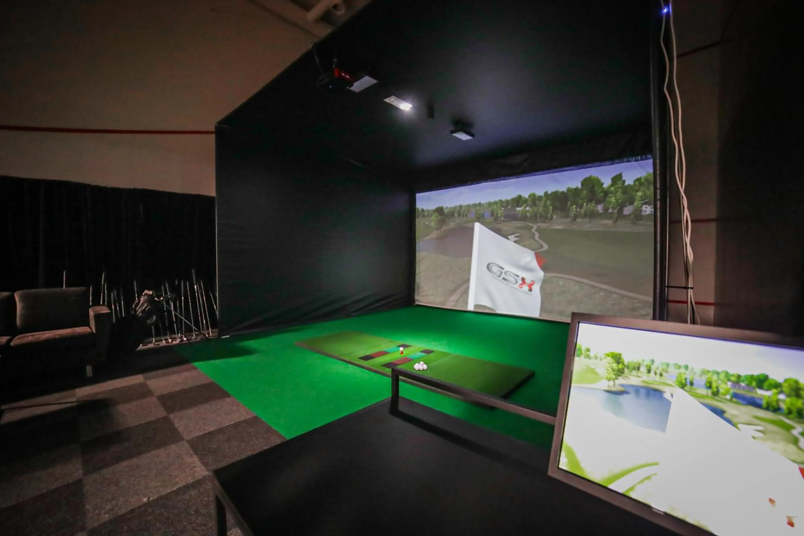 Activities in Vesterland Feriepark Hytter, hotell og leikeland