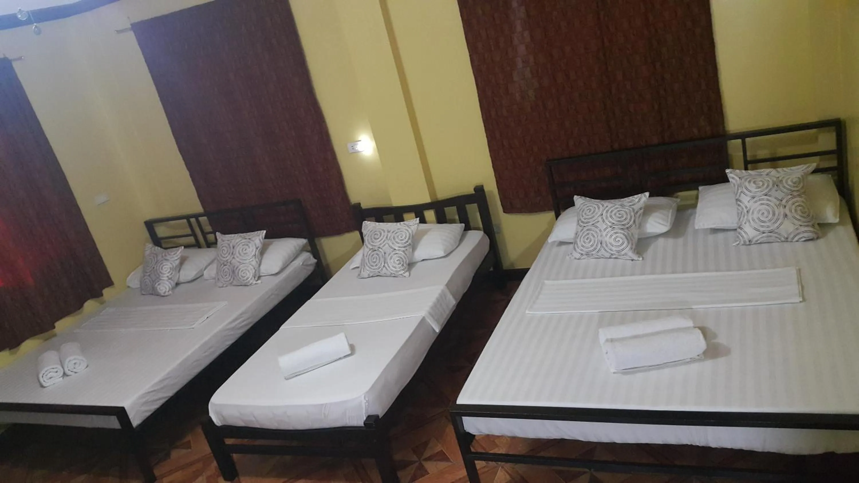 Bed in Carribean Transient House