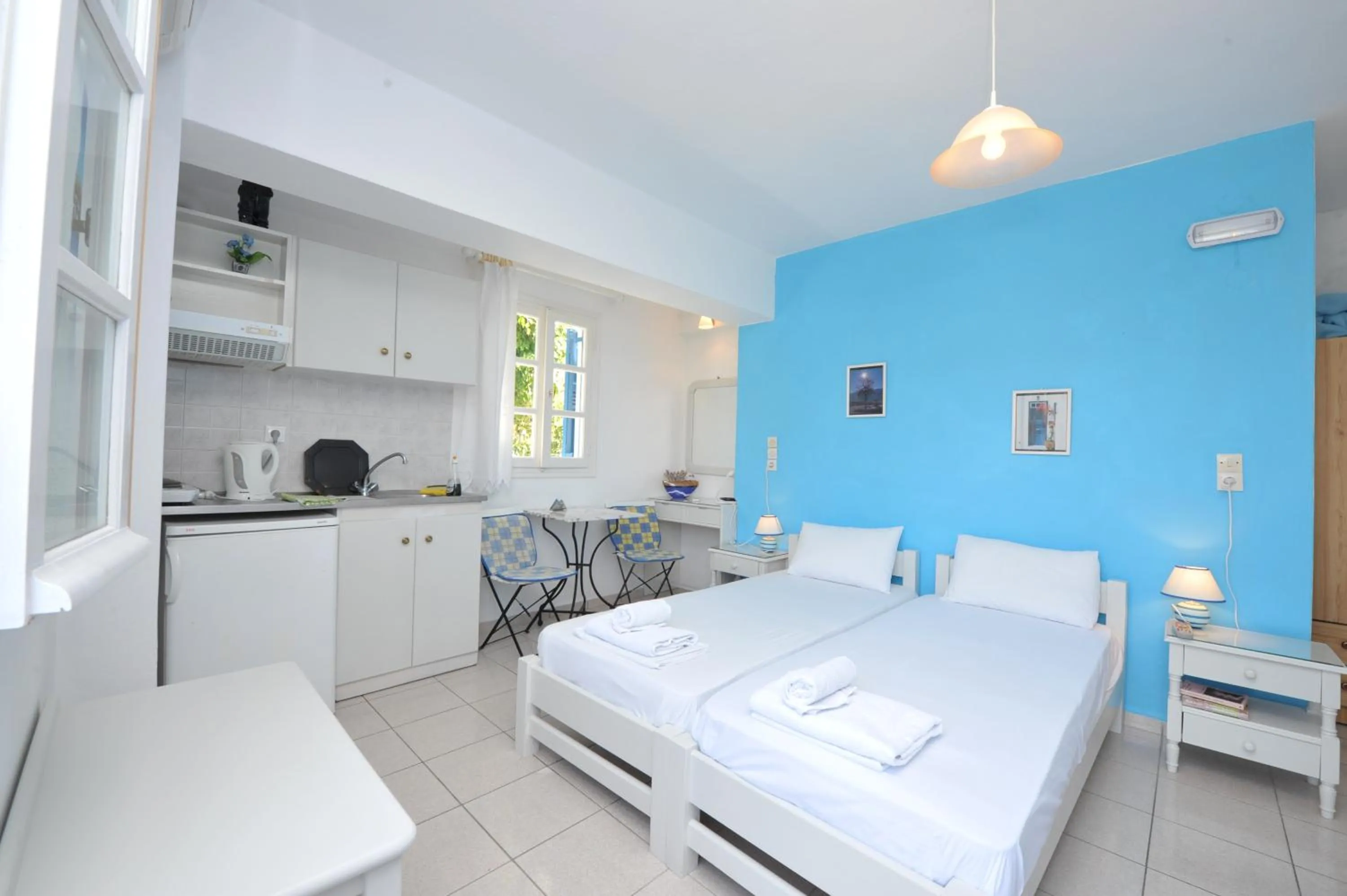 Photo of the whole room in Pension Sofia Amorgos-Katapola