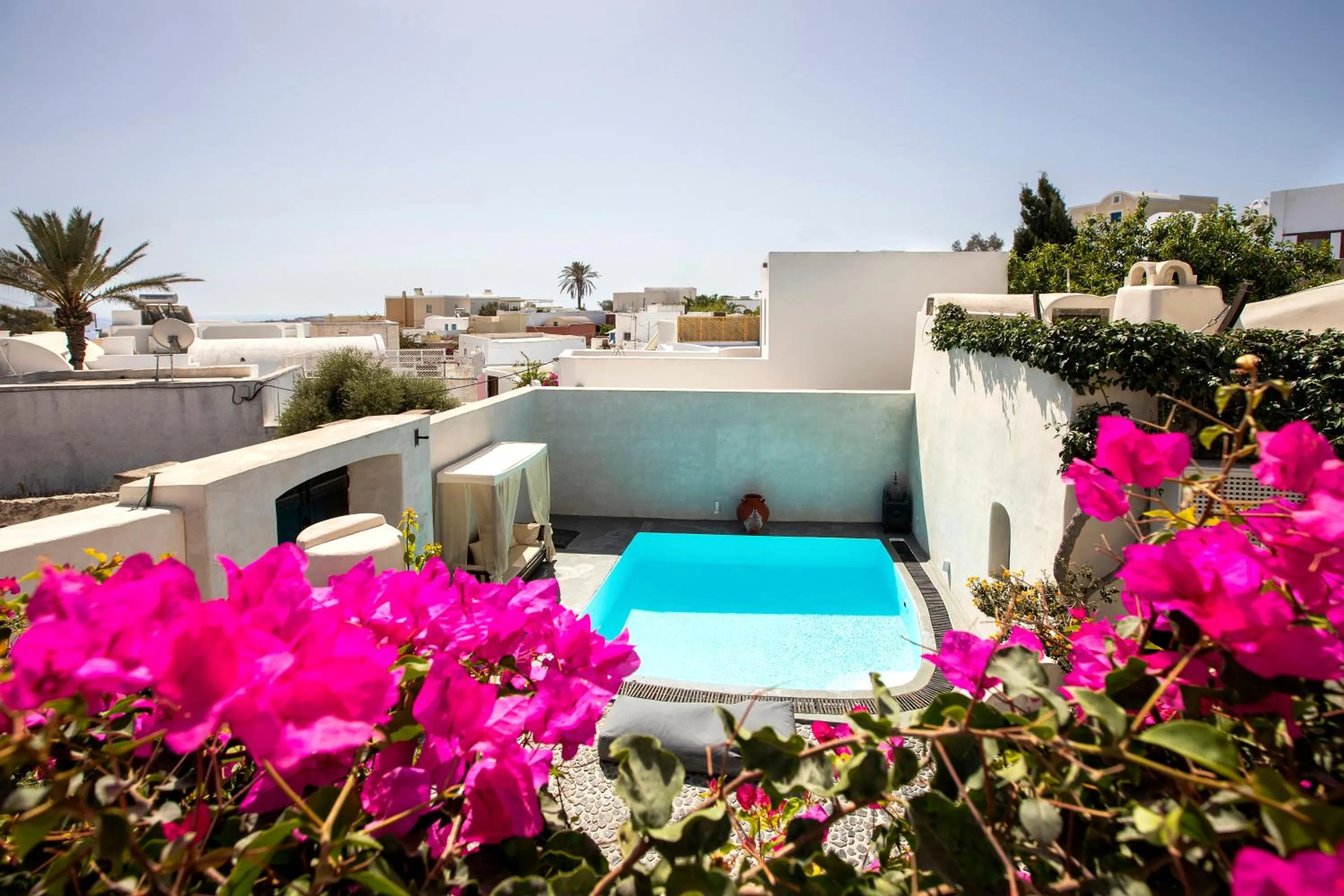 Pool view in Ducato Wine Village