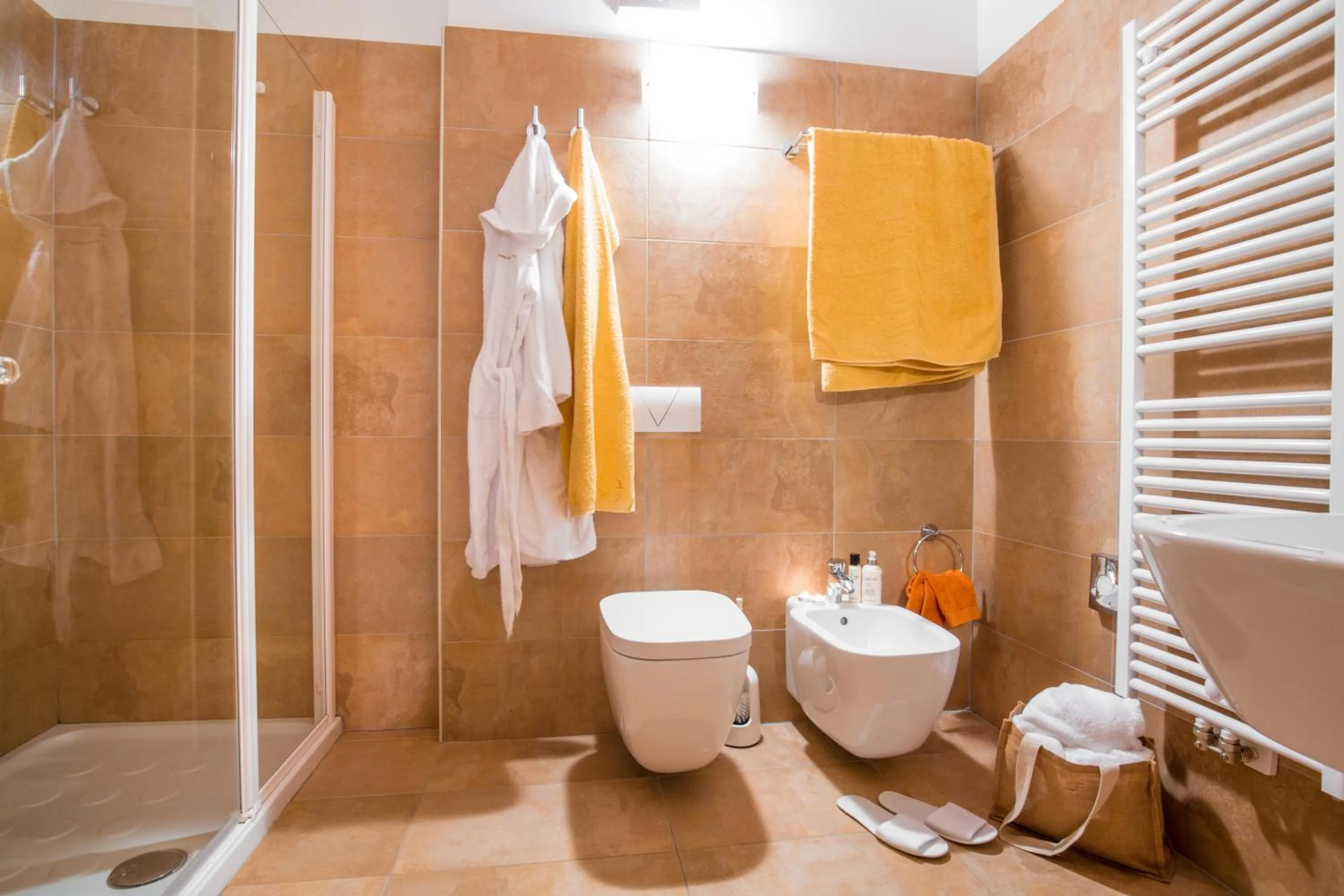 Bathroom in Hotel Chalet Alpenrose Bio Wellness Naturaktivhotel
