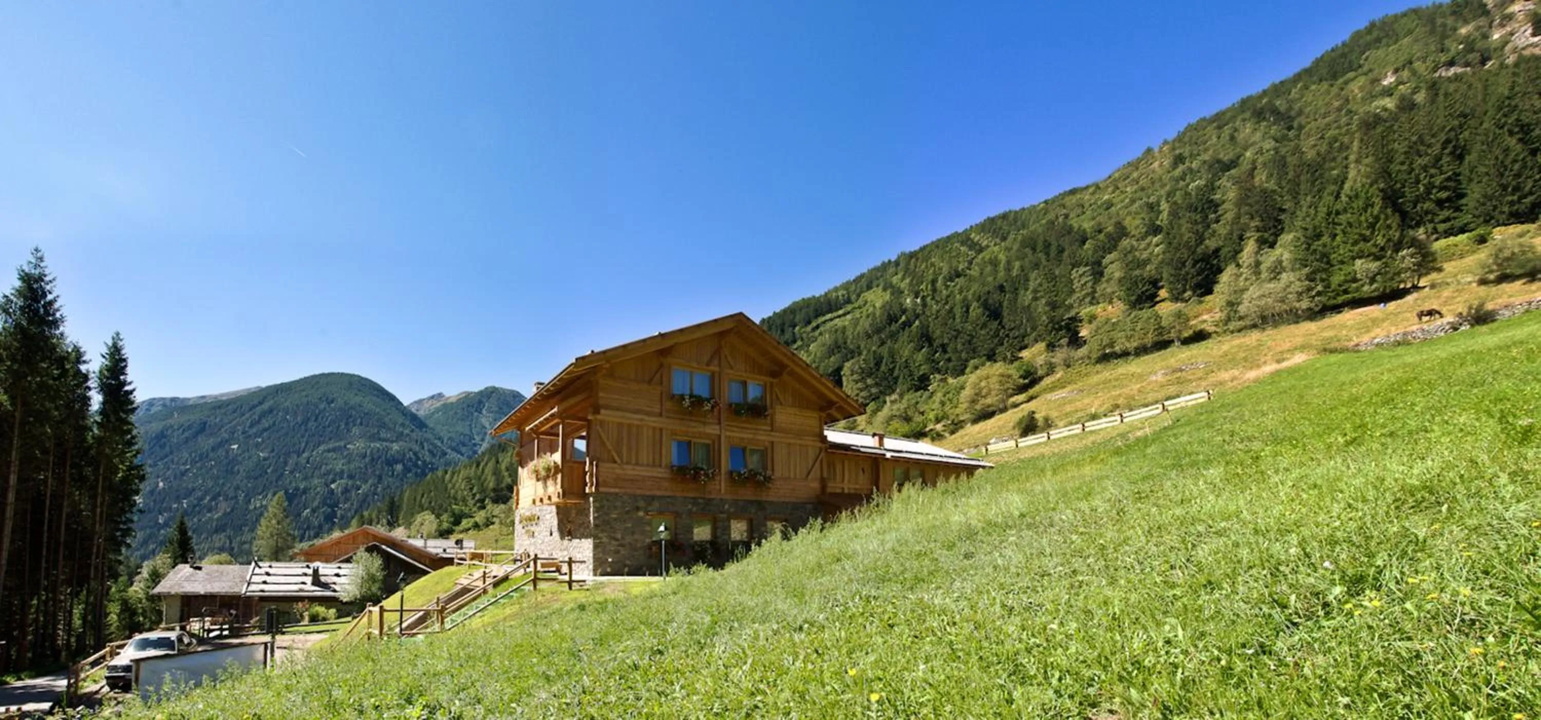 Mountain view in Hotel Chalet Alpenrose Bio Wellness Naturaktivhotel