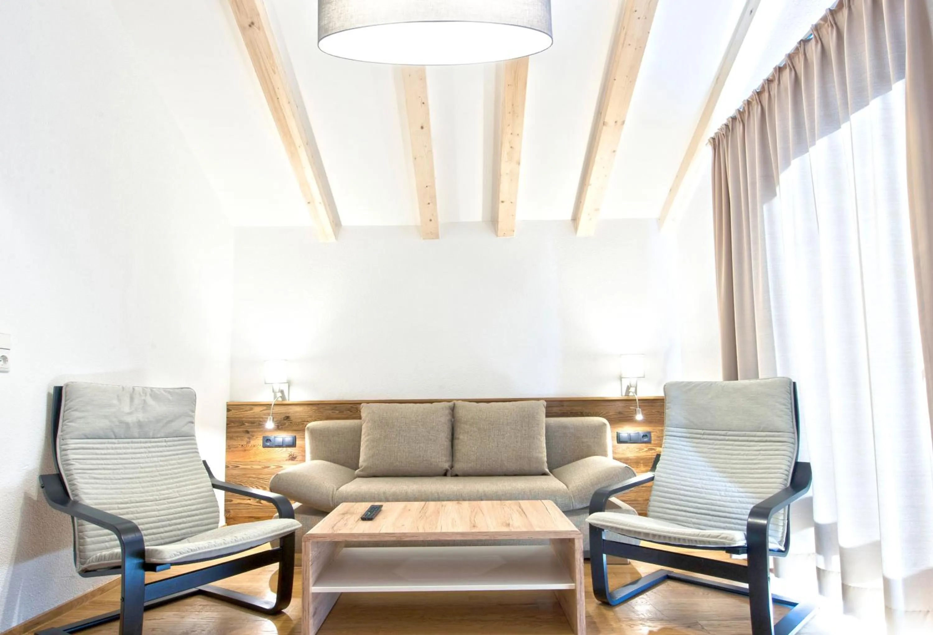 Seating area in Erlebnishotel Fendels