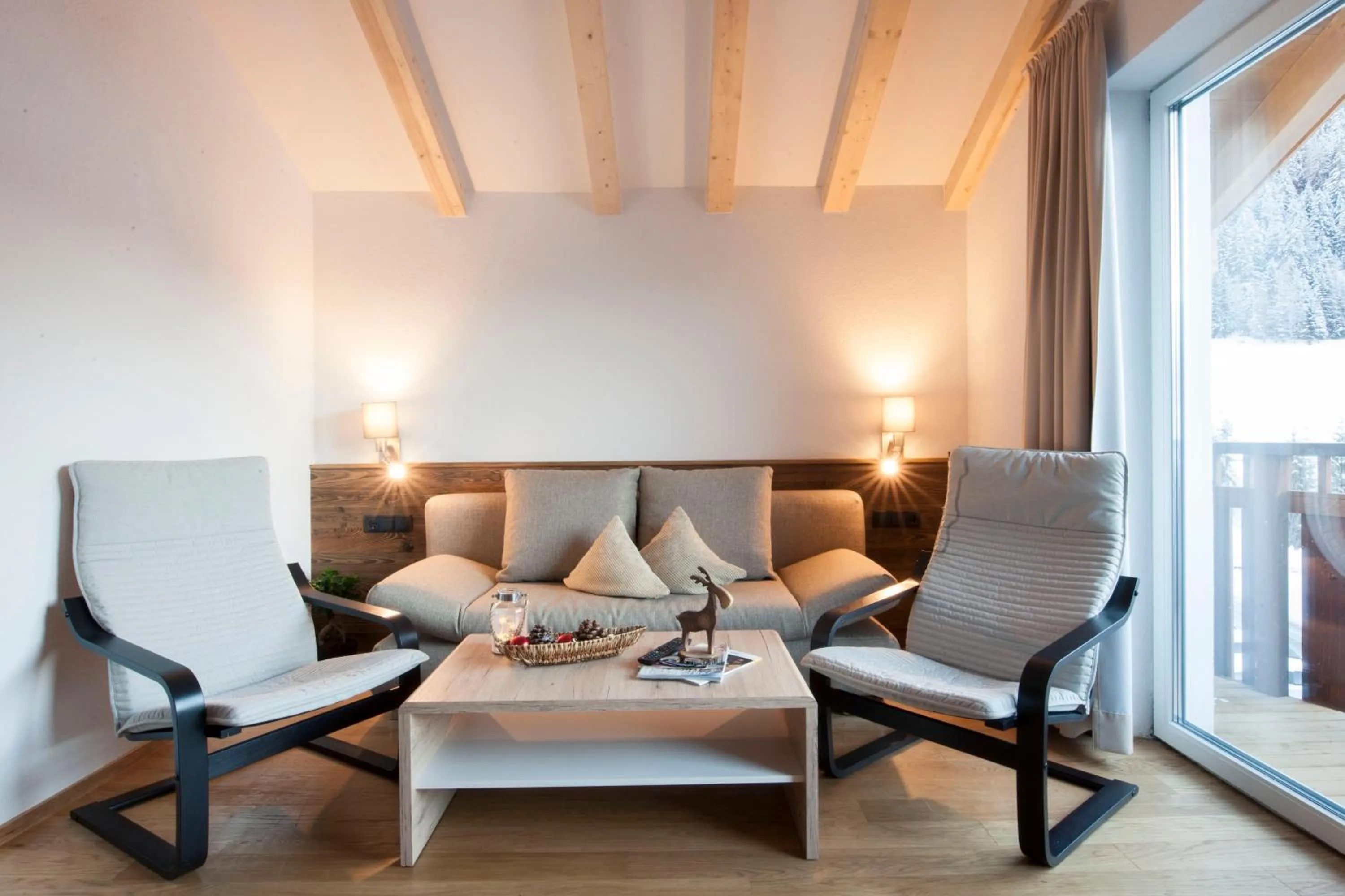 Seating area in Erlebnishotel Fendels