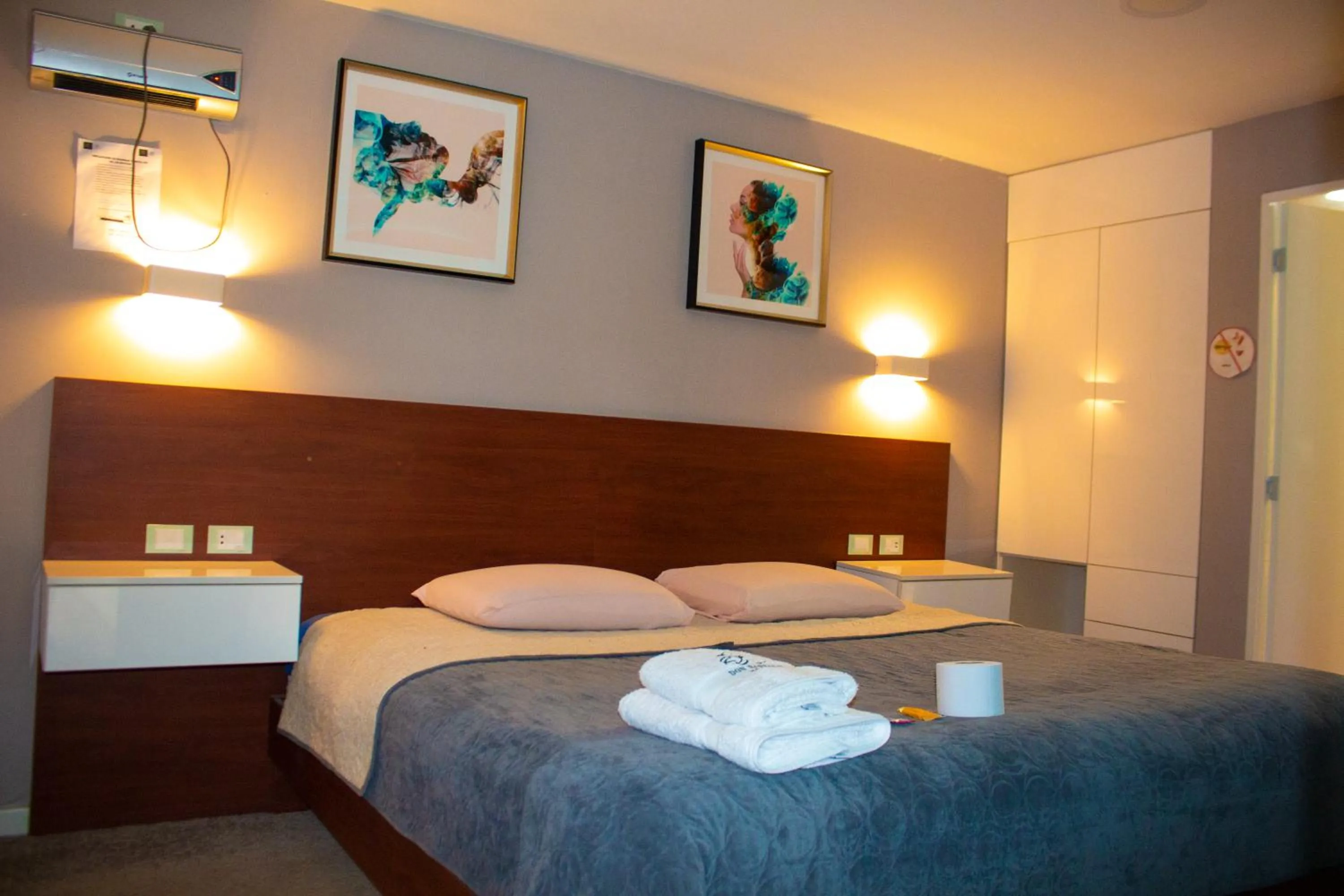 Bed in Hotel Don Bartolo