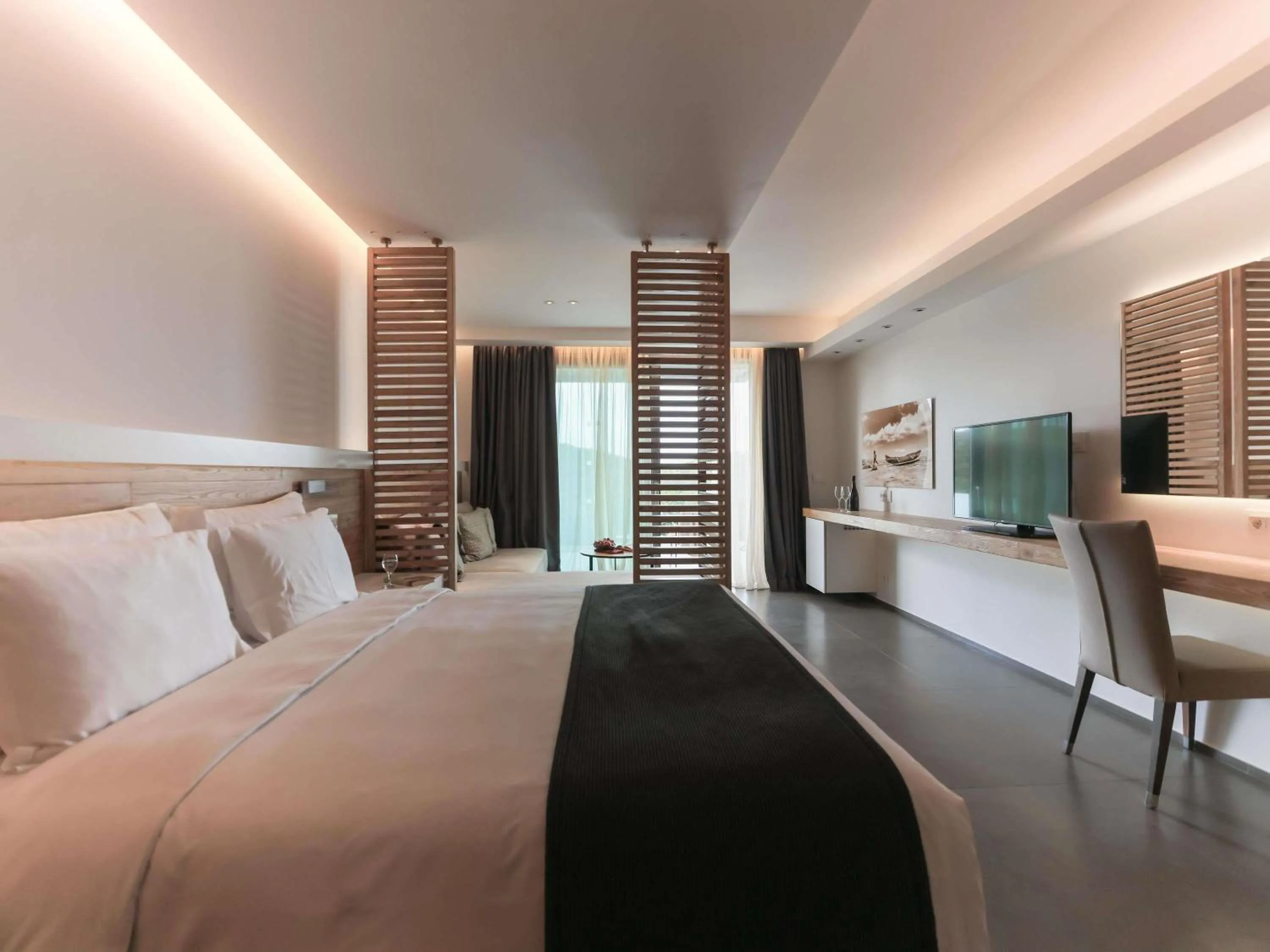 Bedroom, Bed in Movenpick Resort Agios Nikolaos Sivota