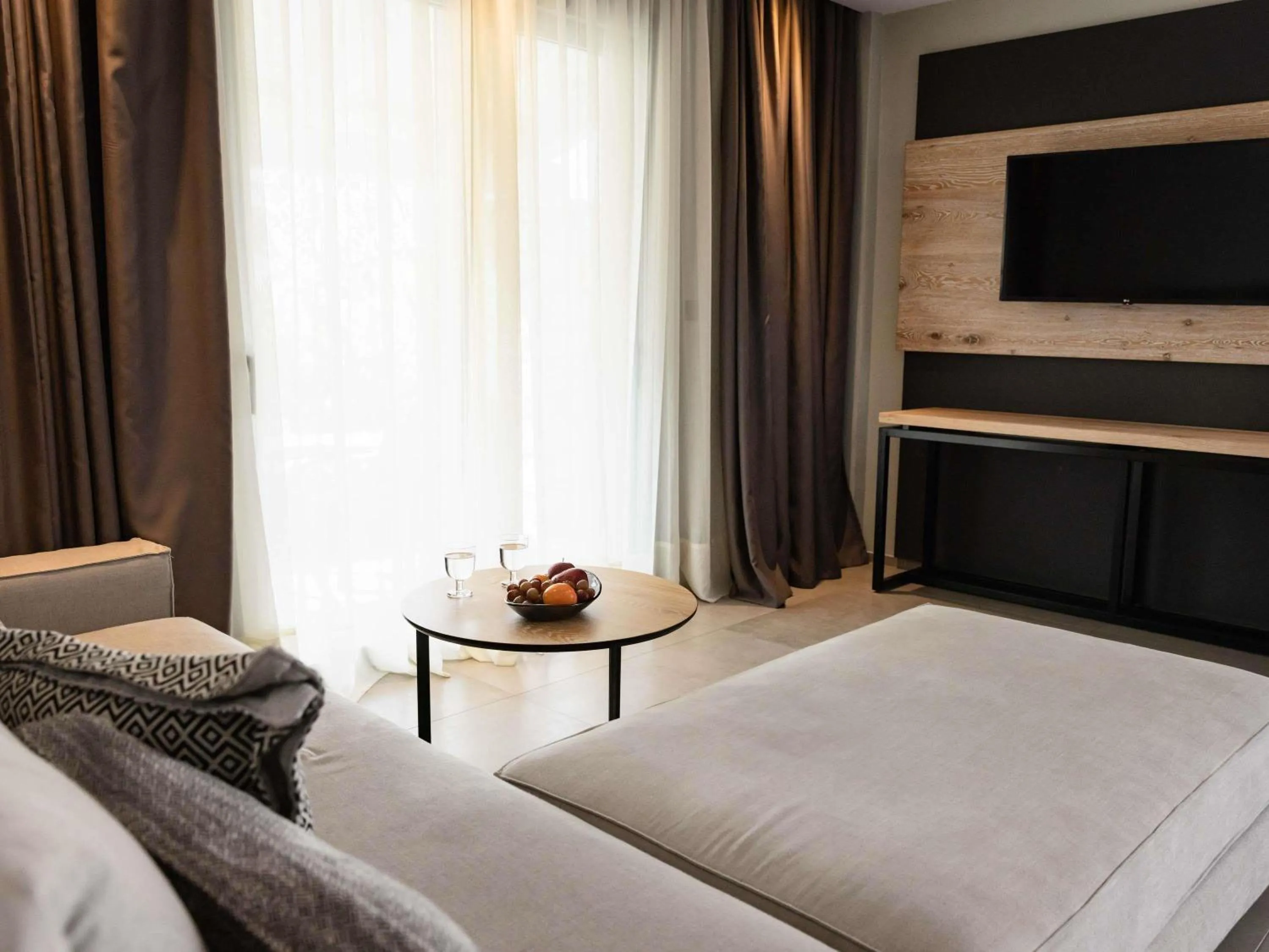 Bedroom, Bed in Movenpick Resort Agios Nikolaos Sivota