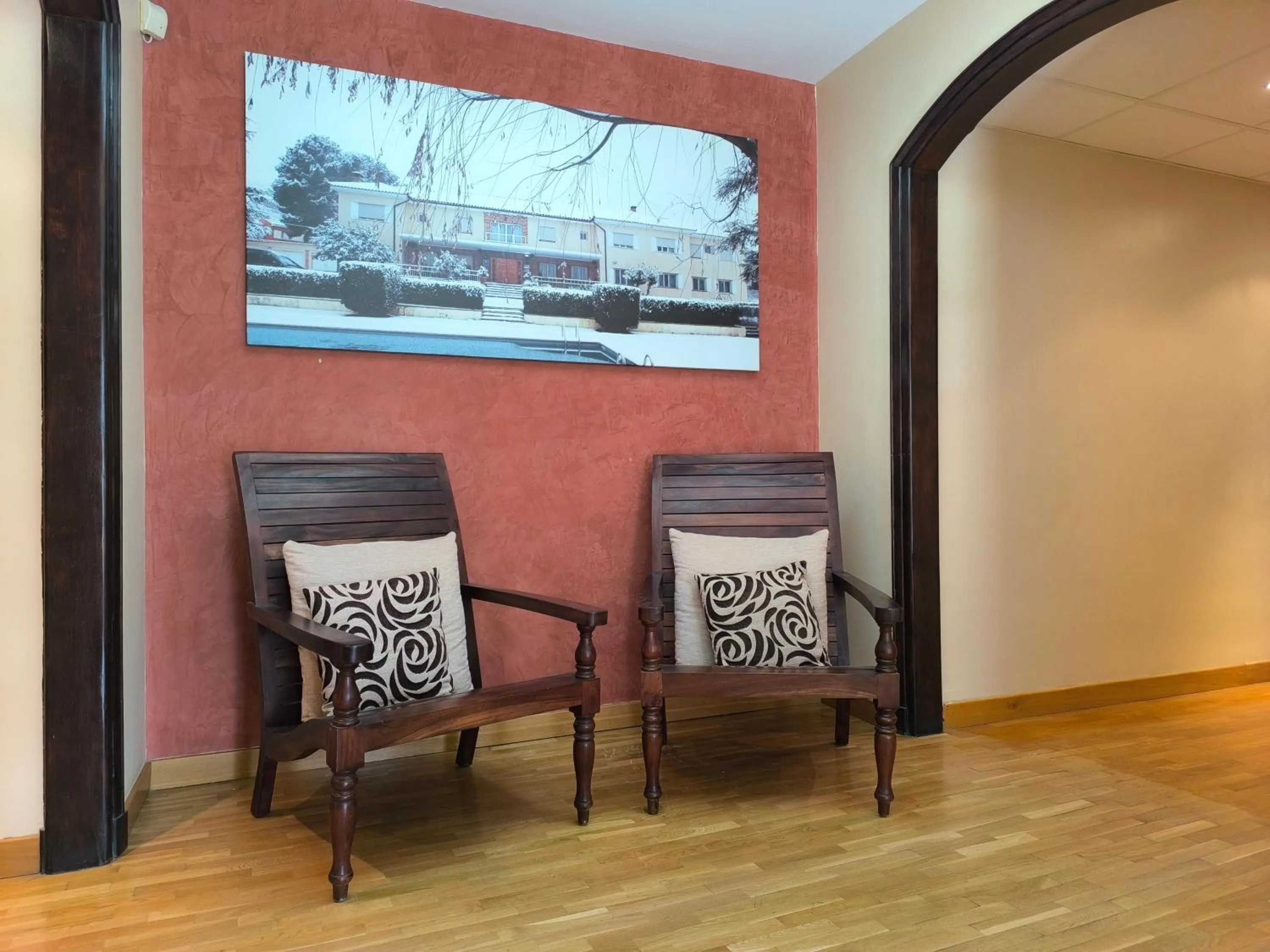Seating area in Hotel Santa Barbara
