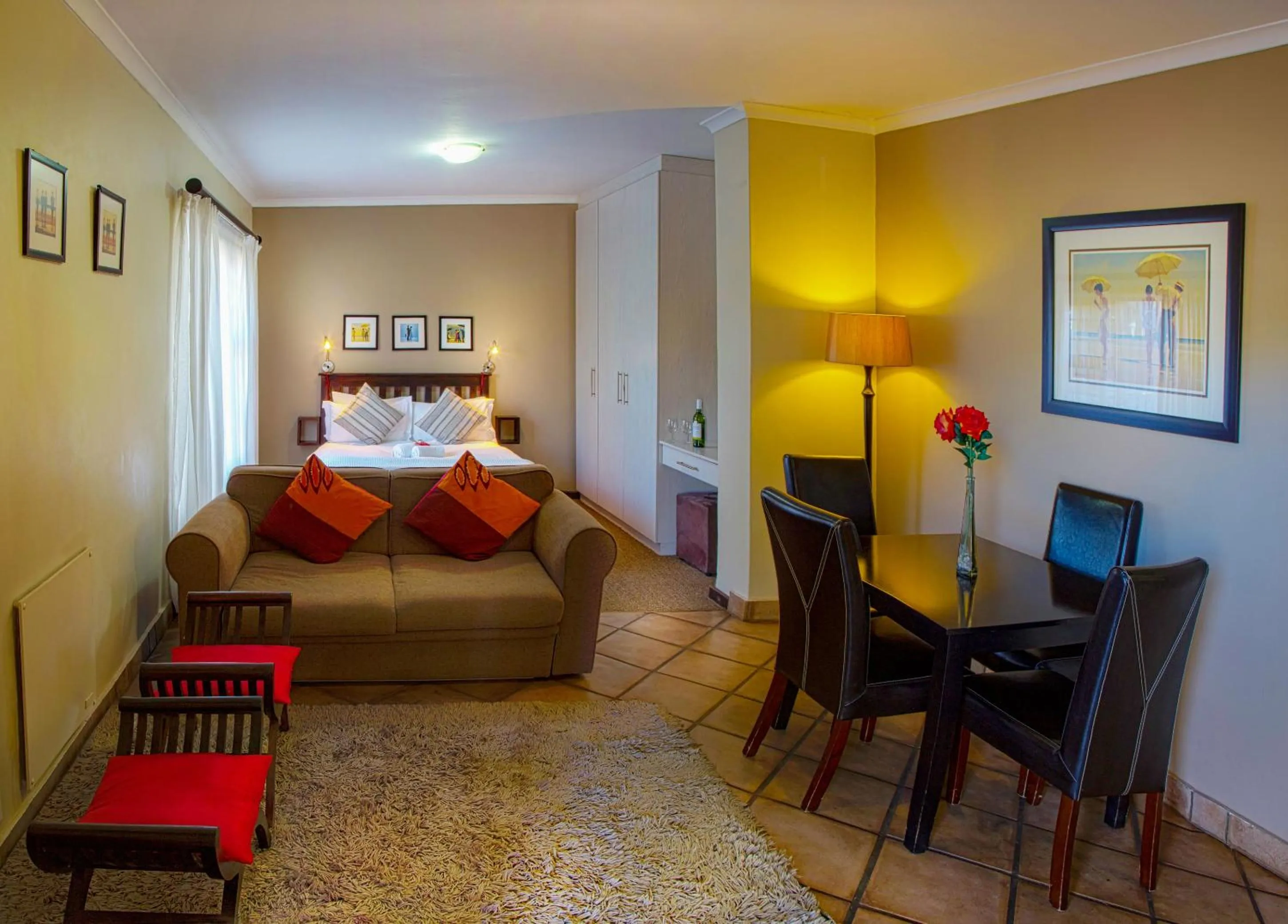 Bed in Lalapanzi Guest Lodge