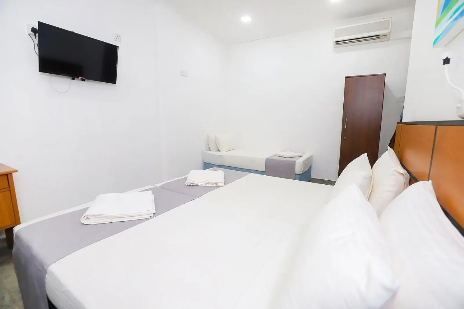 Bed in Serenity Tissa