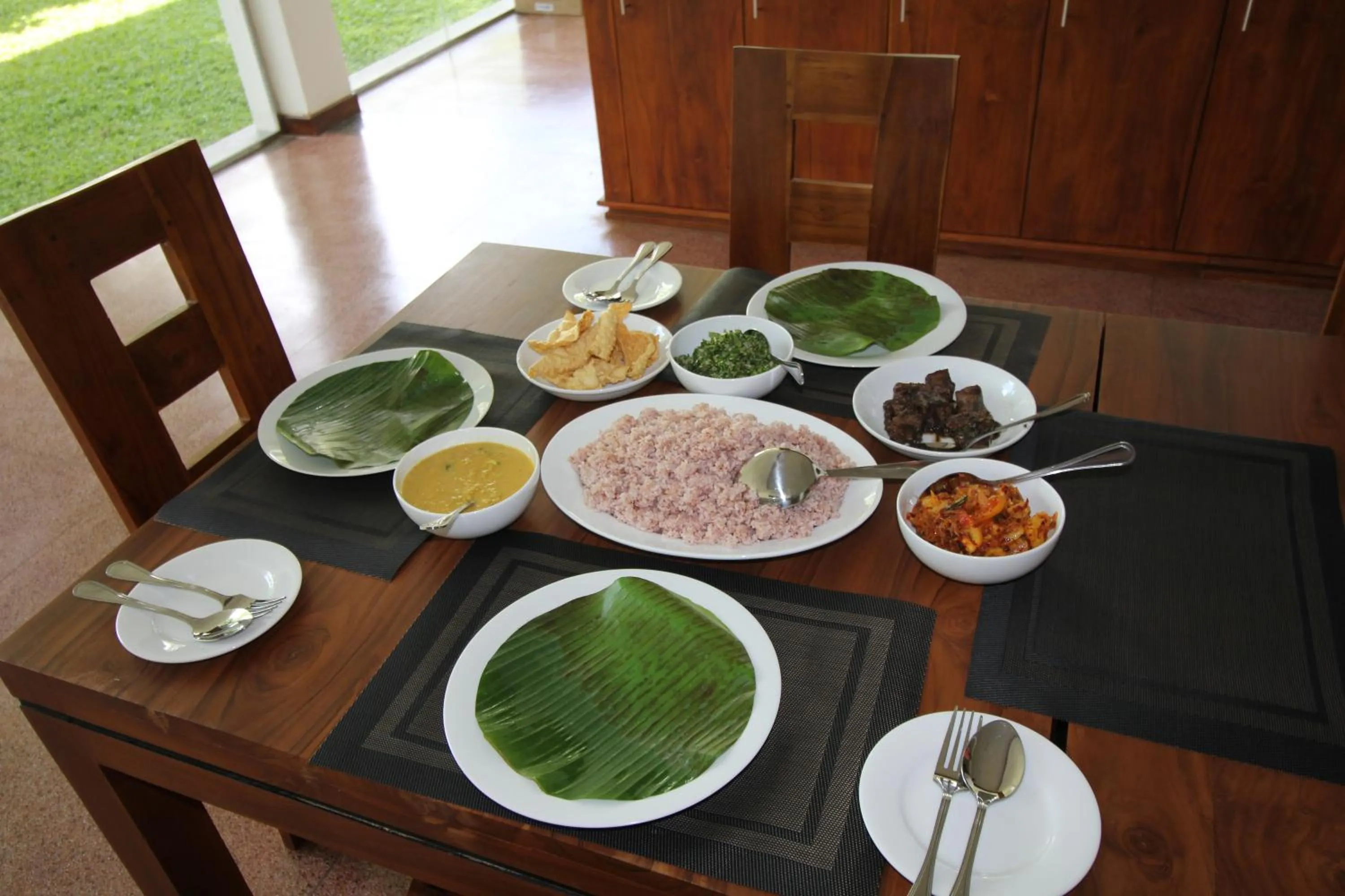 Asian breakfast in Serenity Tissa