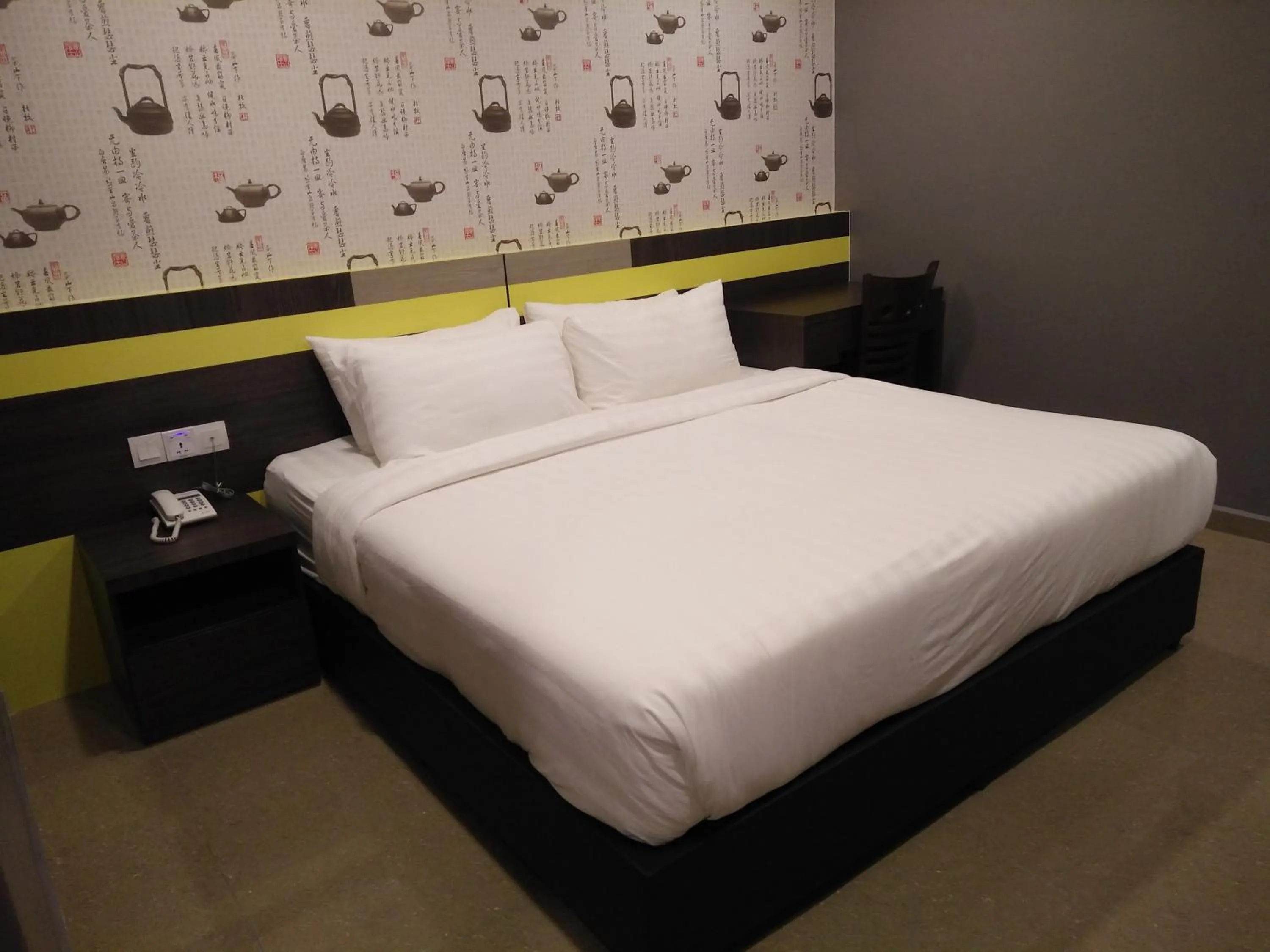 Bed in Kampar Boutique Hotel