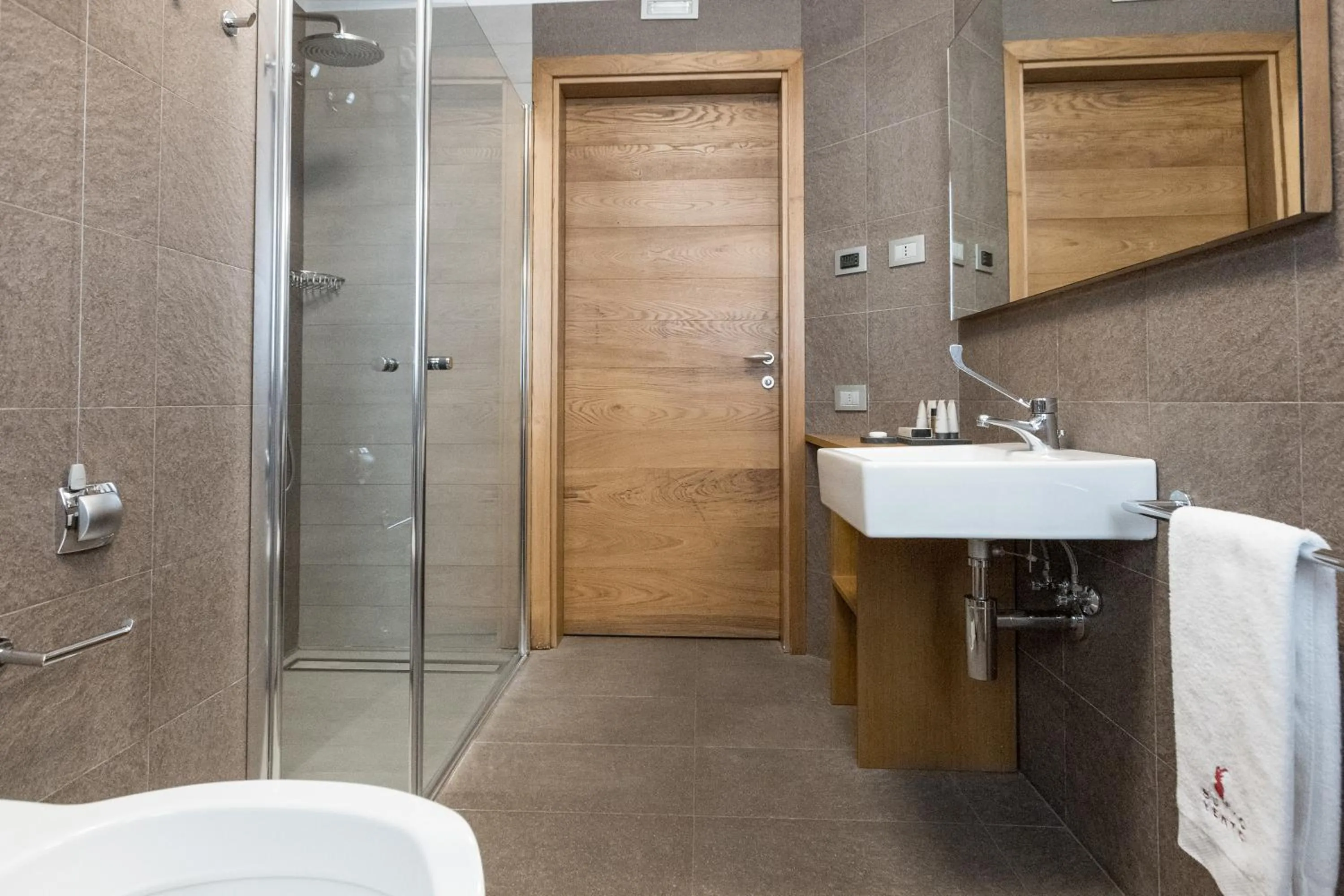 Shower in Sottovento Luxury Hospitality