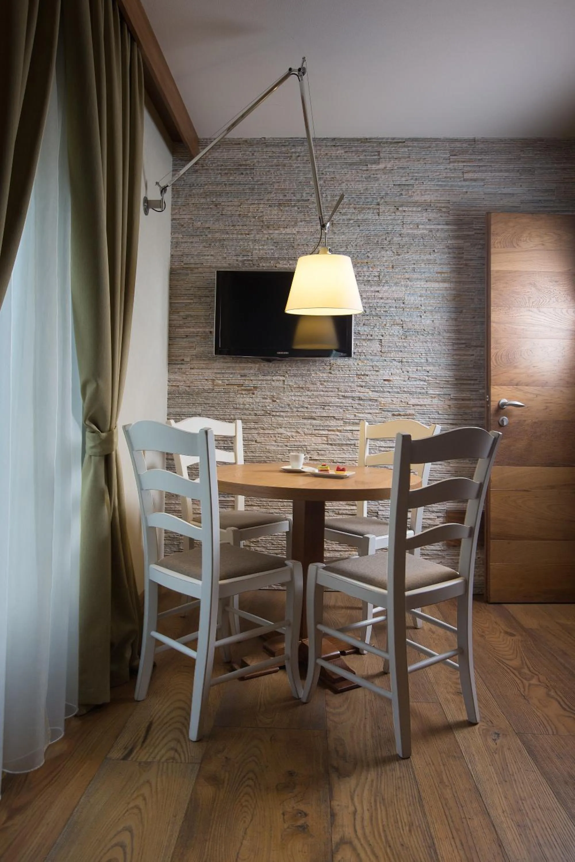 TV and multimedia in Sottovento Luxury Hospitality