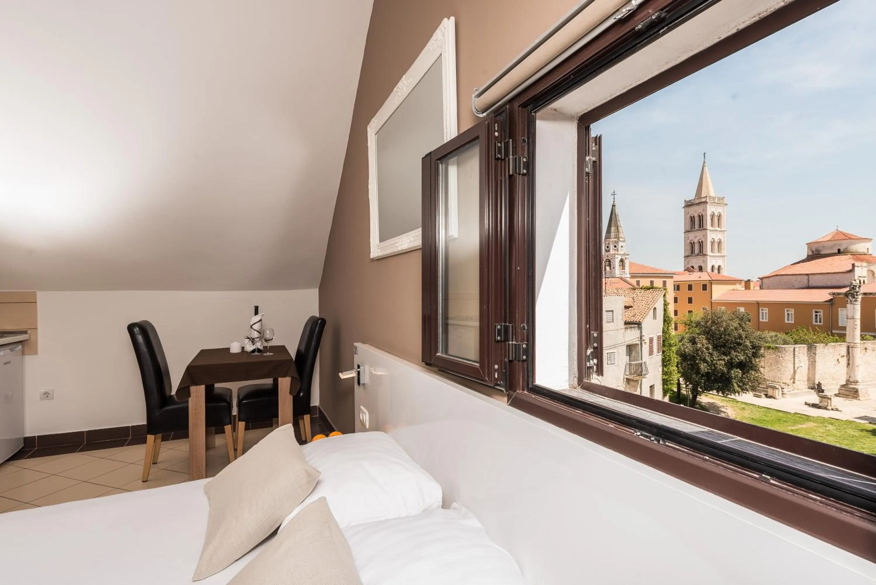 Nearby landmark, Bed in Apartments Donat