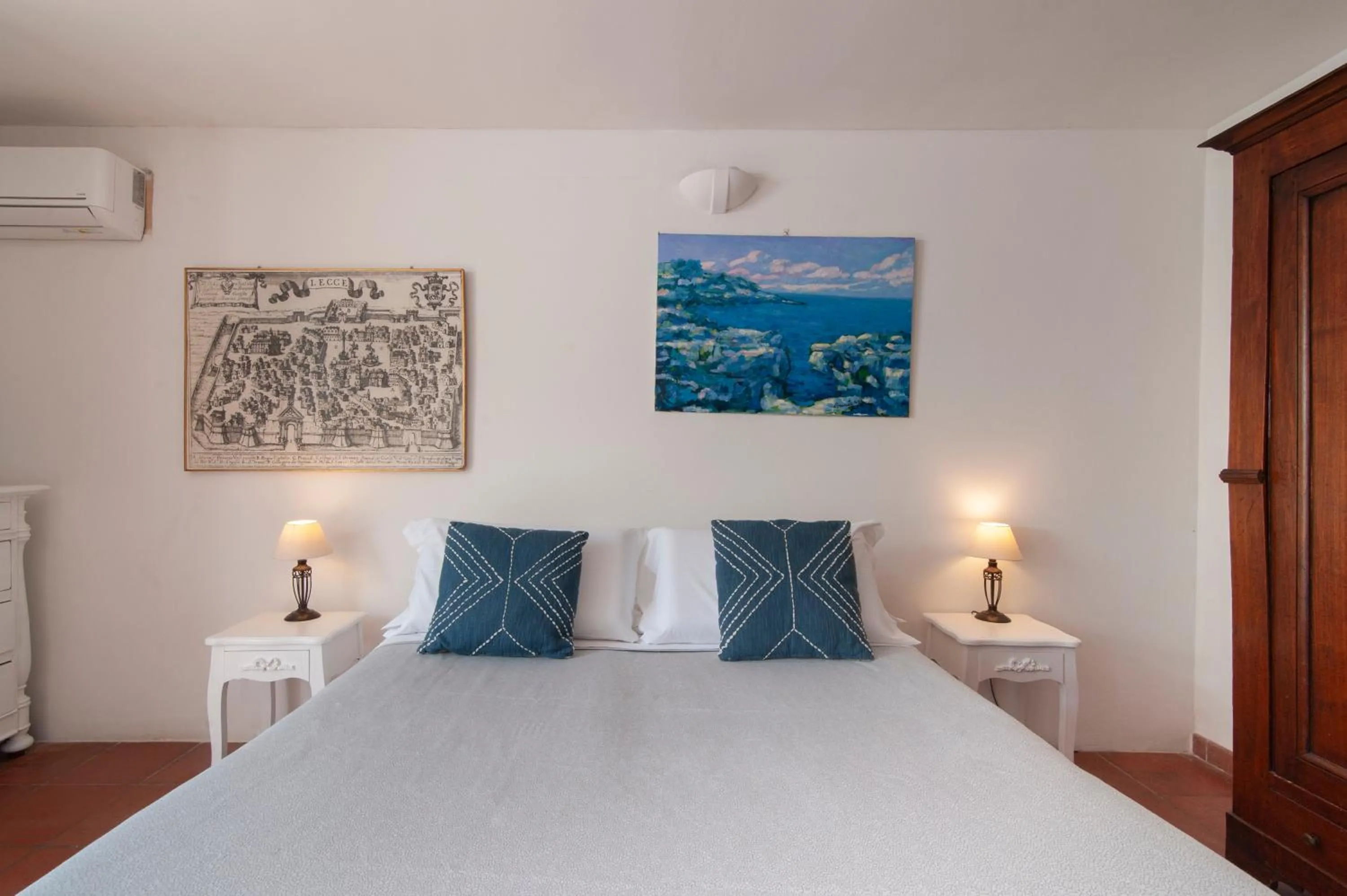 Bedroom, Bed in Chiesa Greca Suites - Lecce Selection