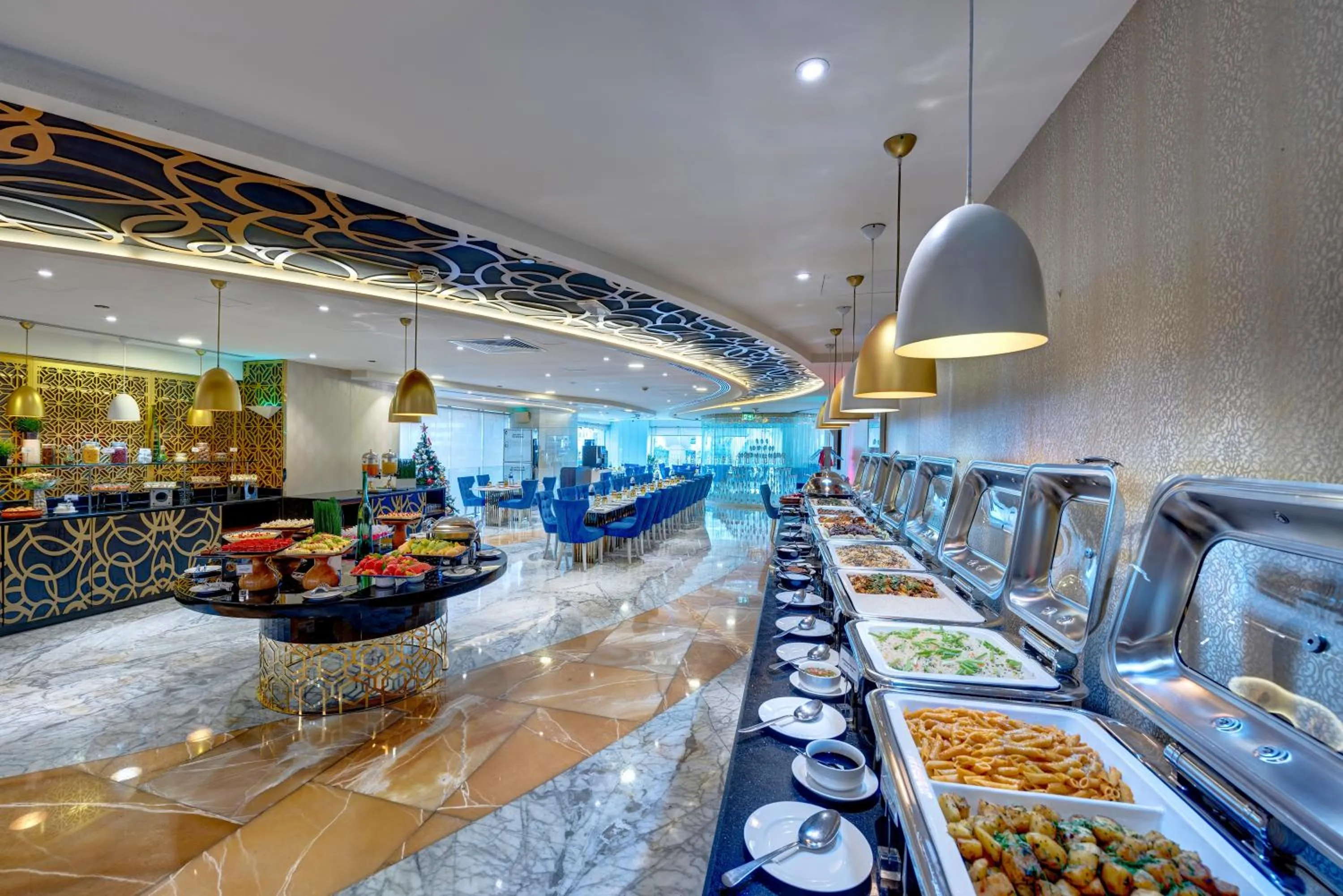 Restaurant/places to eat in Gevora Hotel