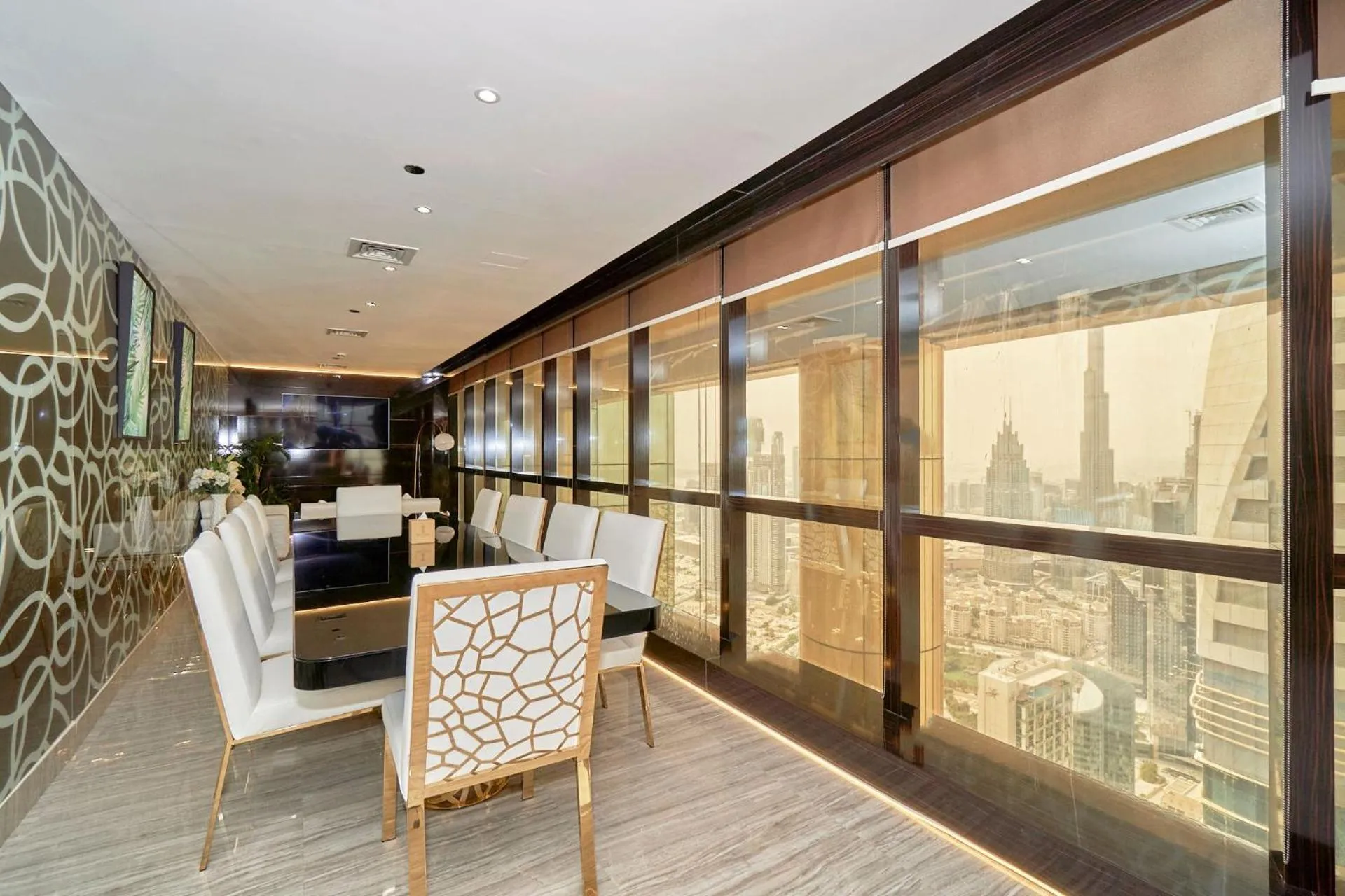 Dining area in Gevora Hotel