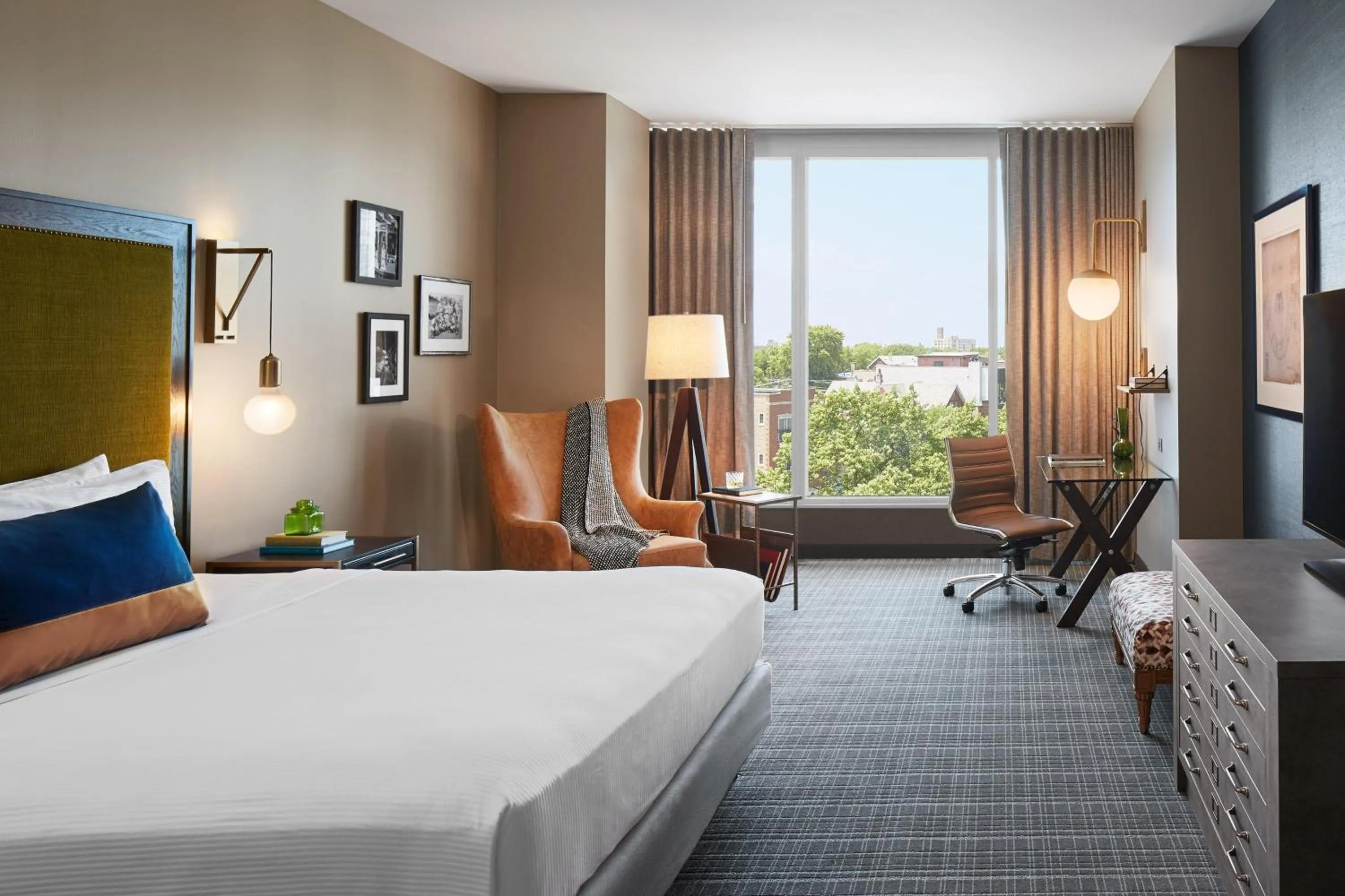 Photo of the whole room, Bed in Hotel Zachary, Chicago, a Tribute Portfolio Hotel