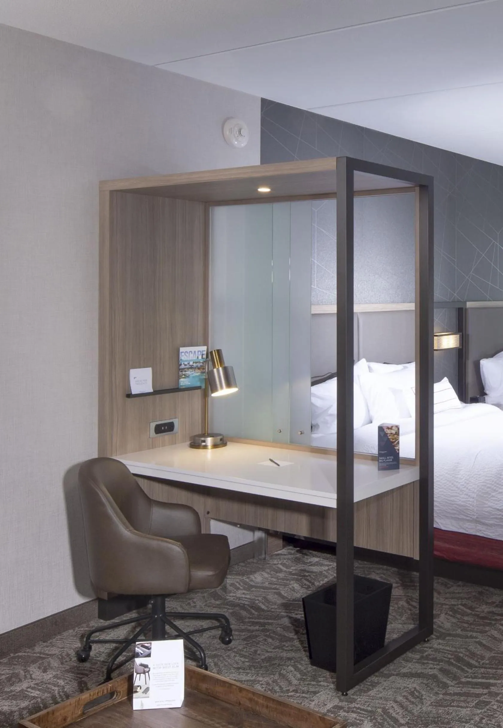 Other, Bed in Springhill Suites By Marriott Newark Downtown