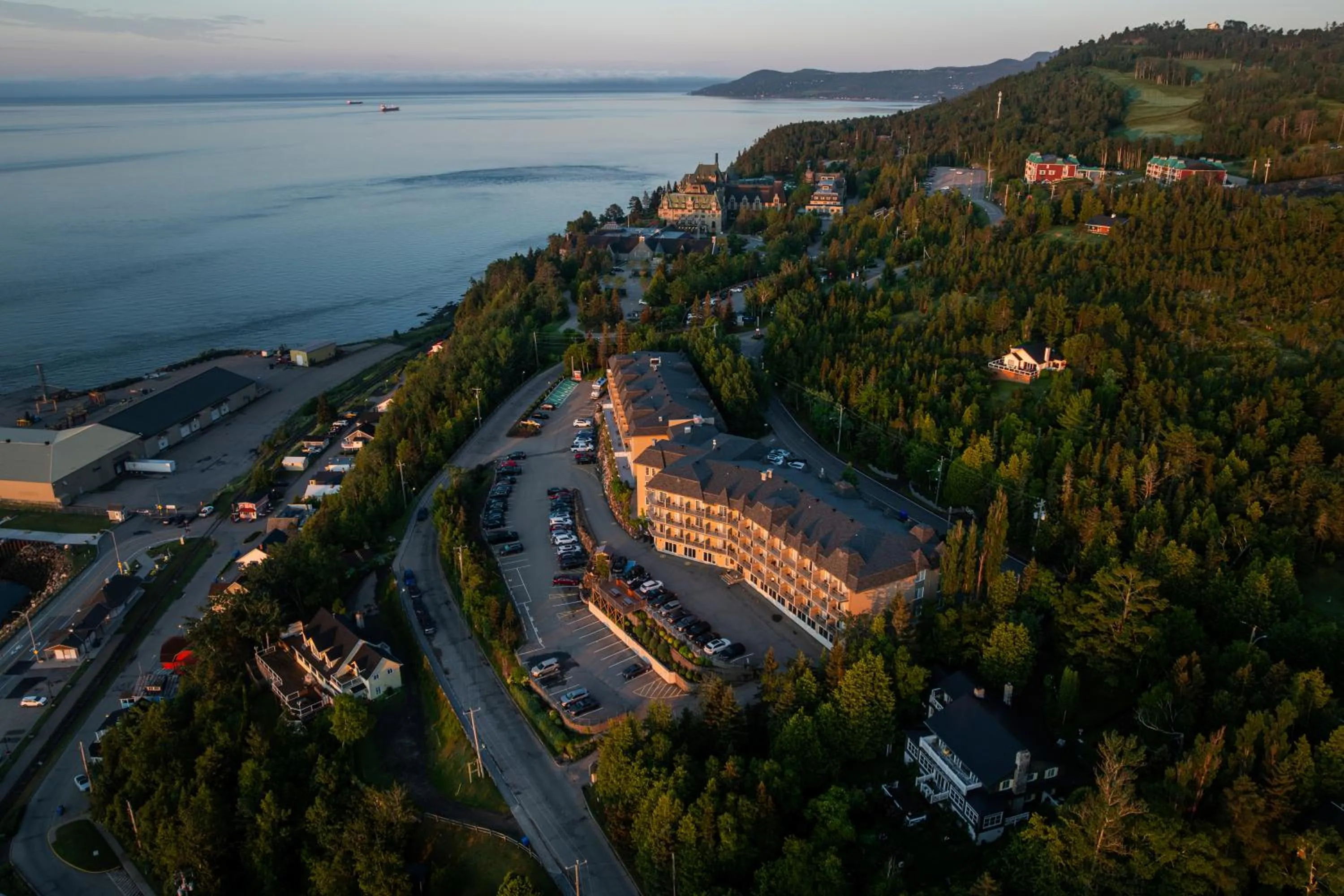 Property building in Hôtel et Pavillons Le Petit Manoir du Casino