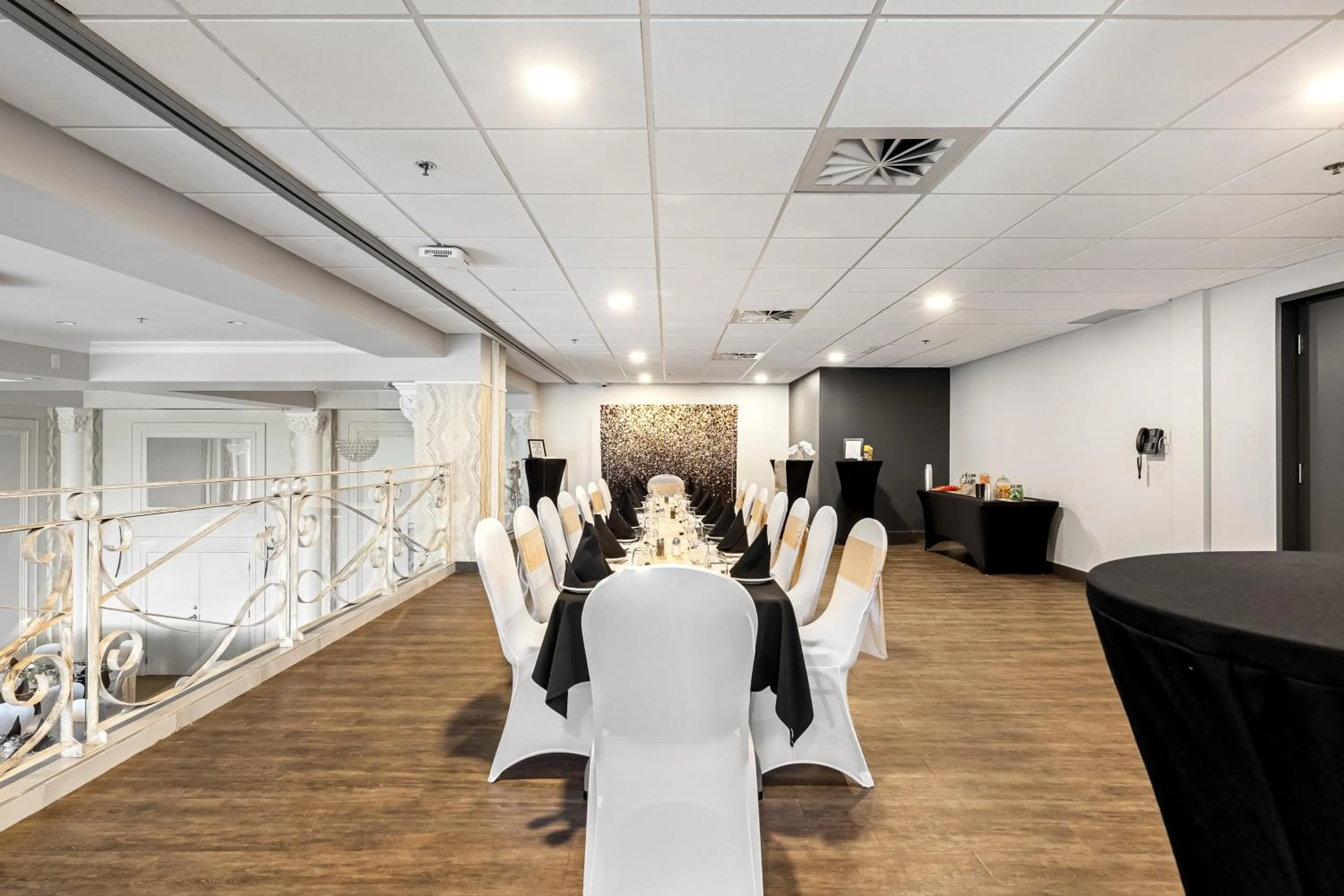 Banquet/Function facilities in Hôtel et Pavillons Le Petit Manoir du Casino