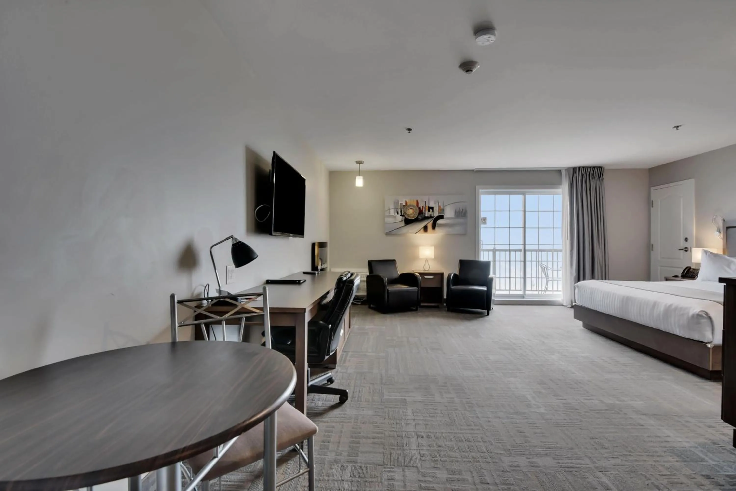 TV and multimedia, Bed in Hôtel et Pavillons Le Petit Manoir du Casino