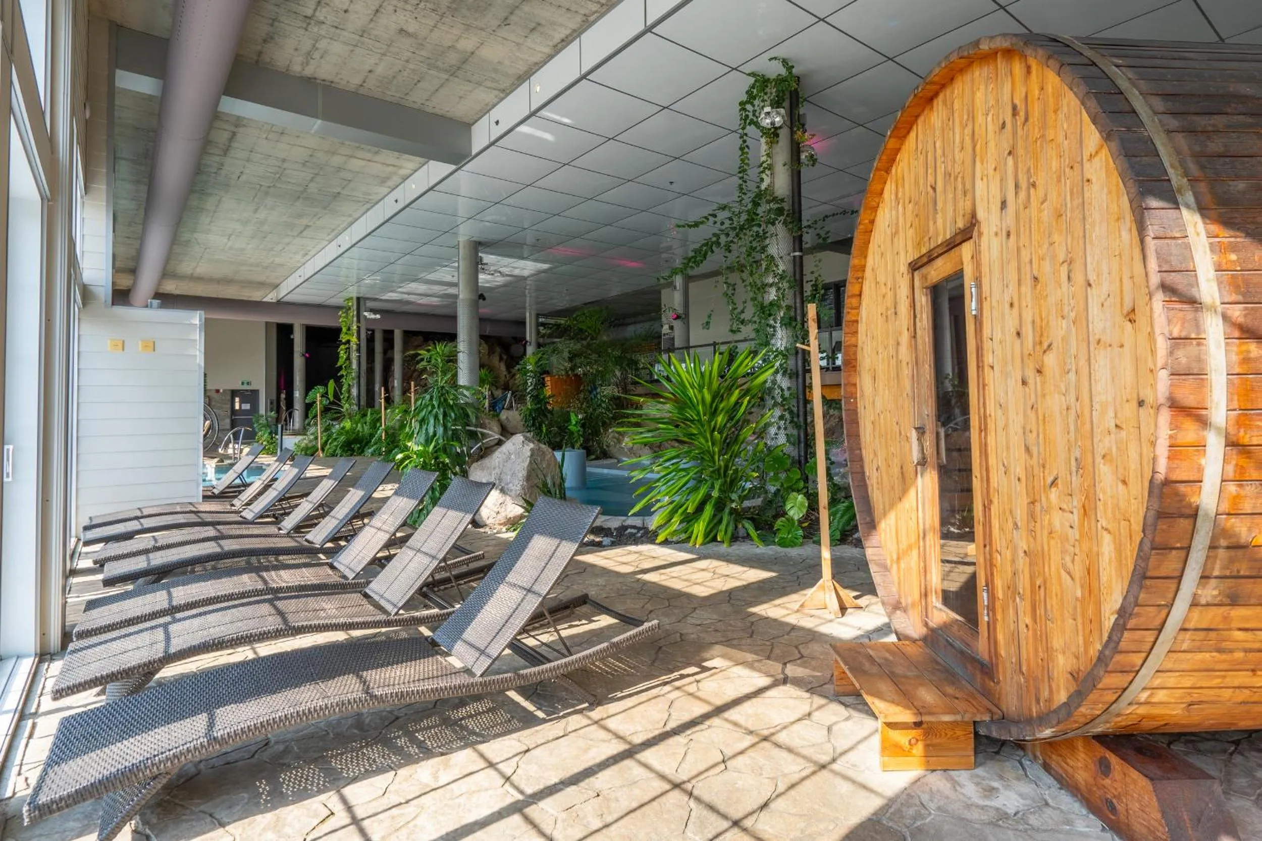 Spa and wellness centre/facilities in Hôtel et Pavillons Le Petit Manoir du Casino